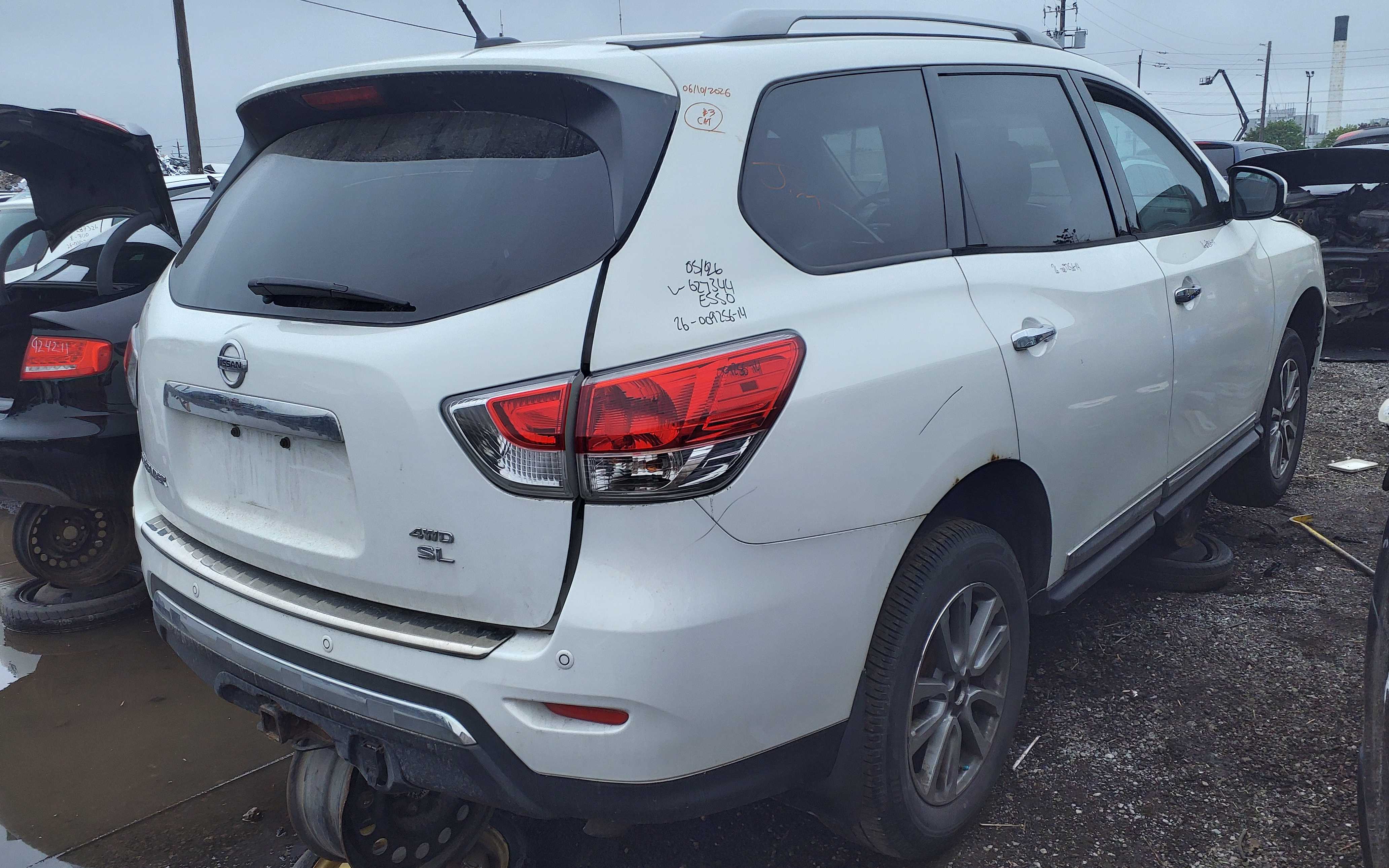 NISSAN PATHFINDER 2014