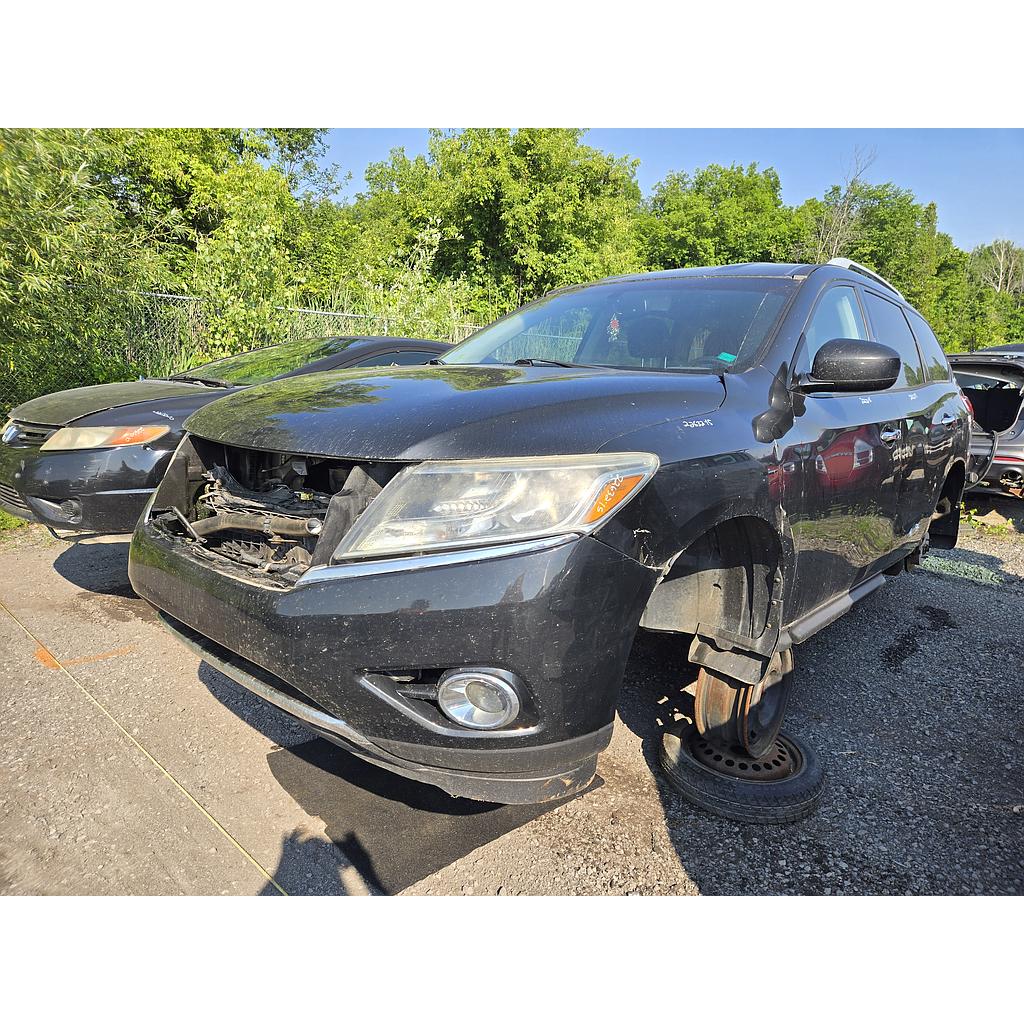NISSAN PATHFINDER 2015