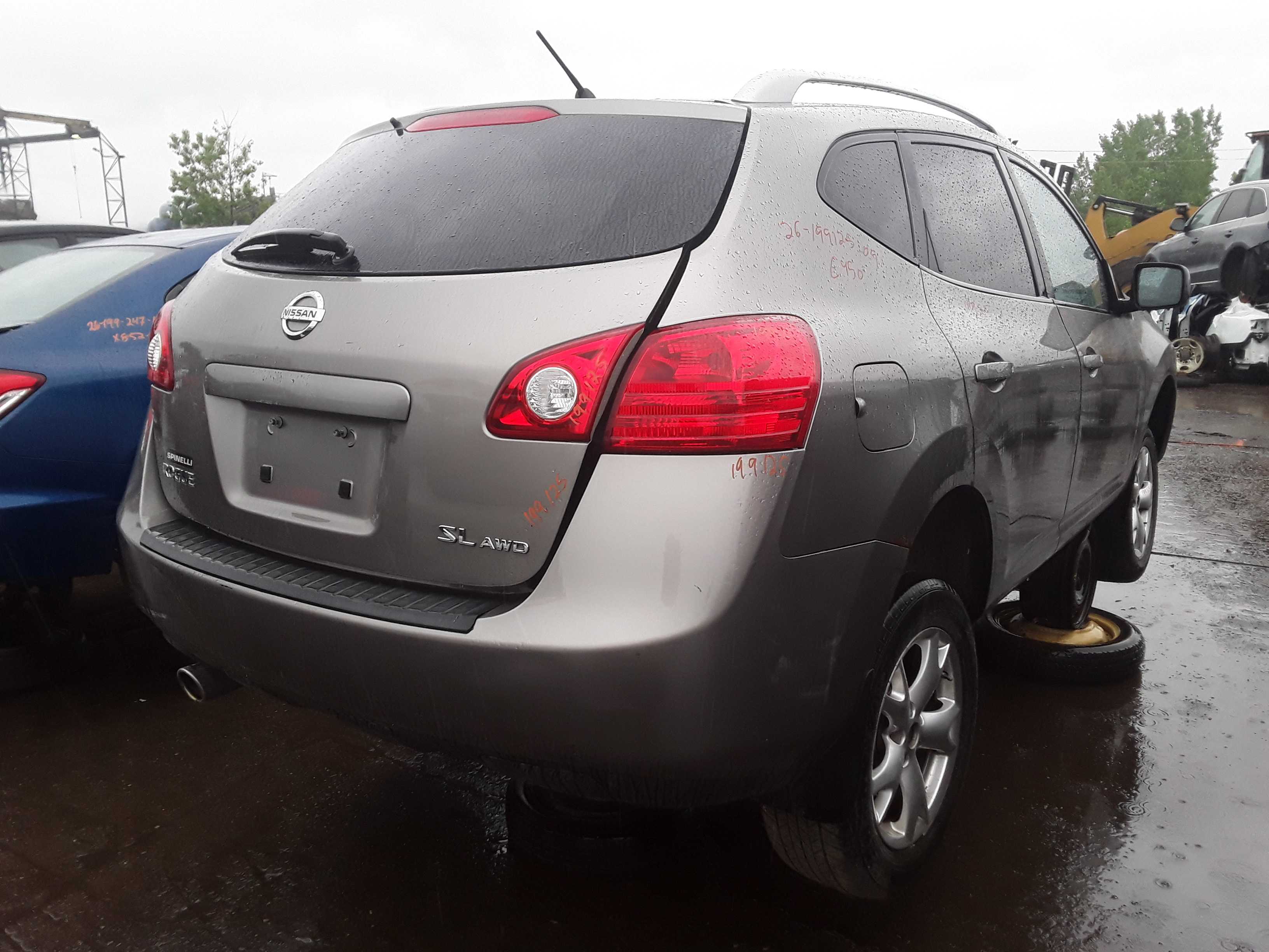 NISSAN ROGUE 2009