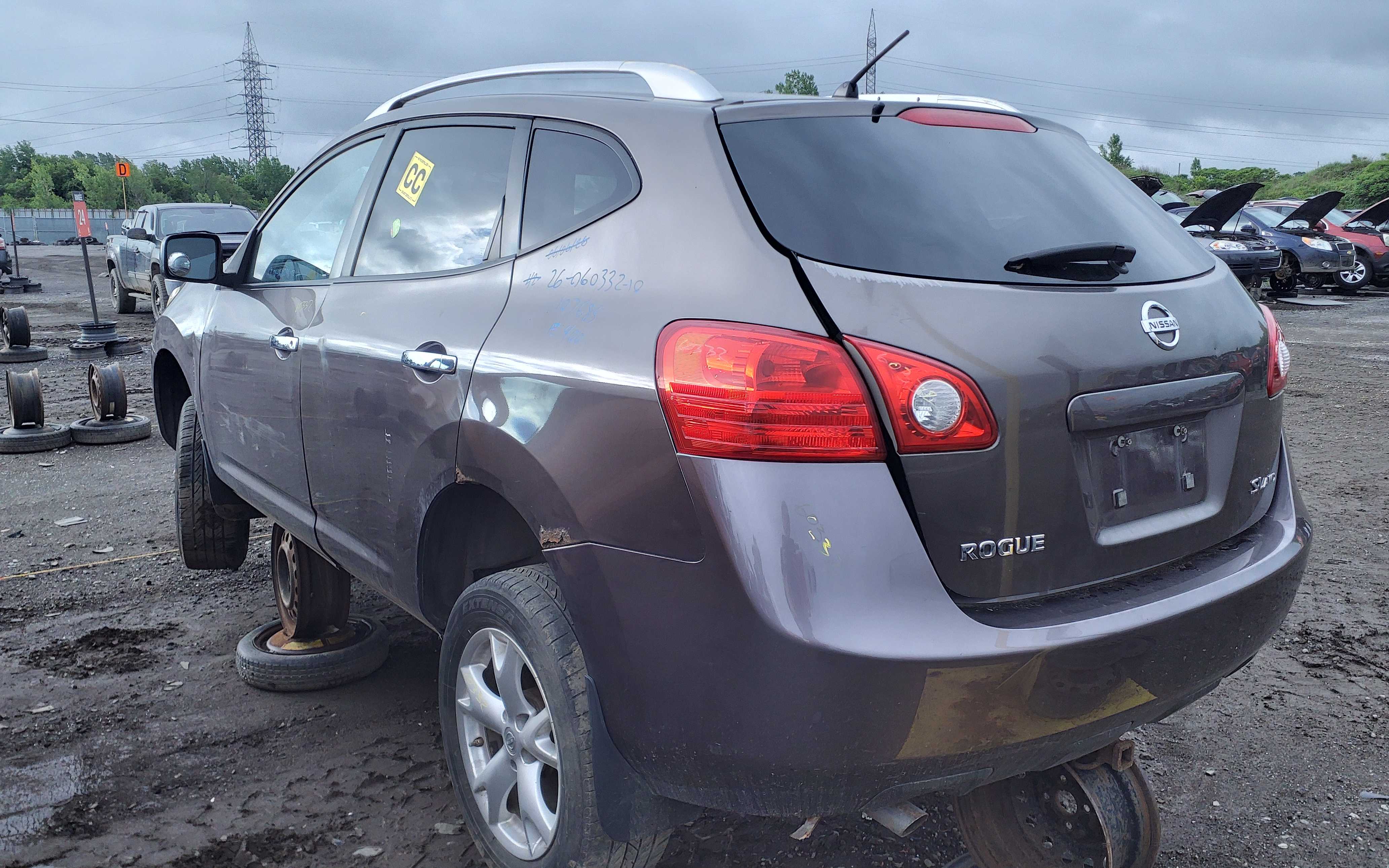 NISSAN ROGUE 2010