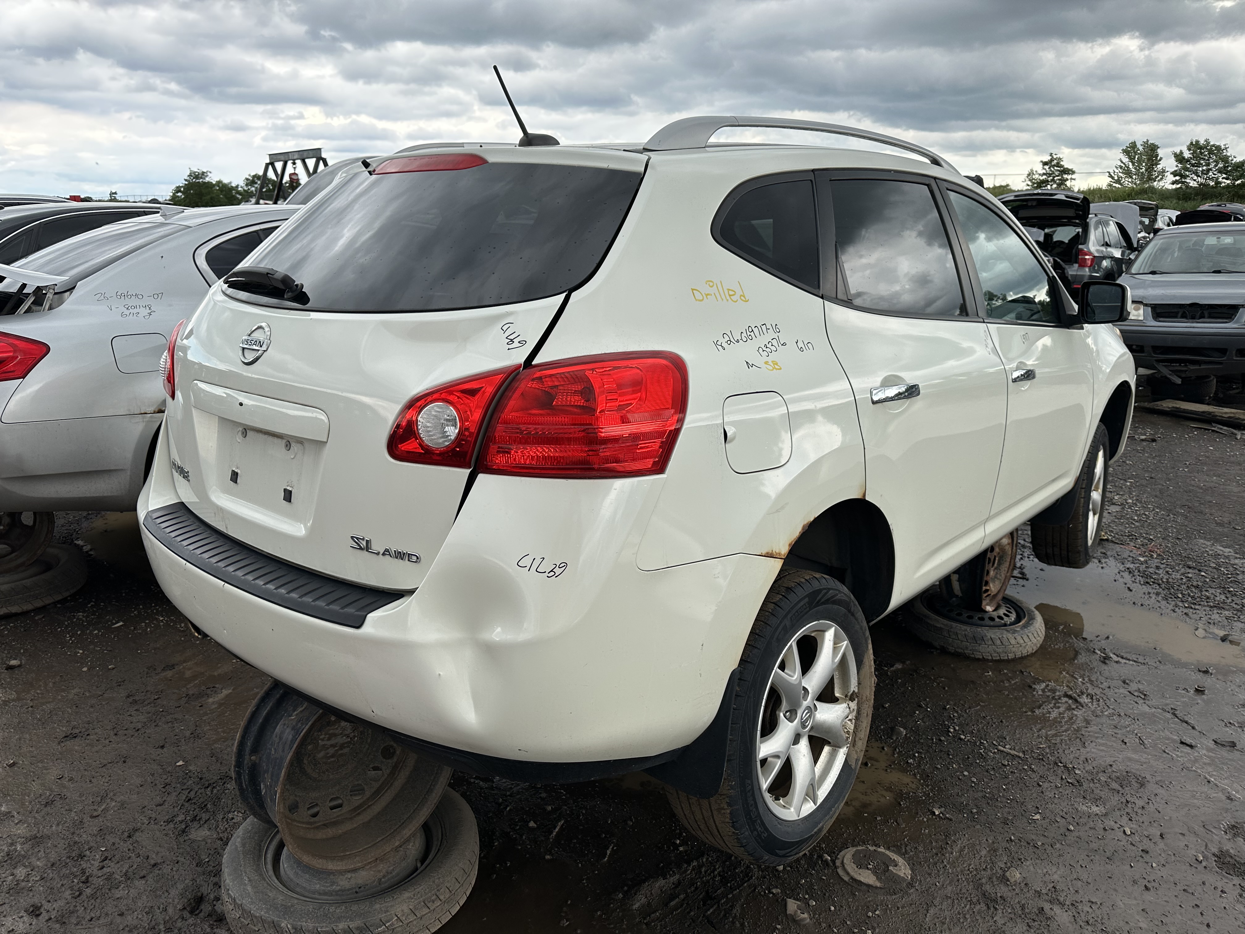 NISSAN ROGUE 2010