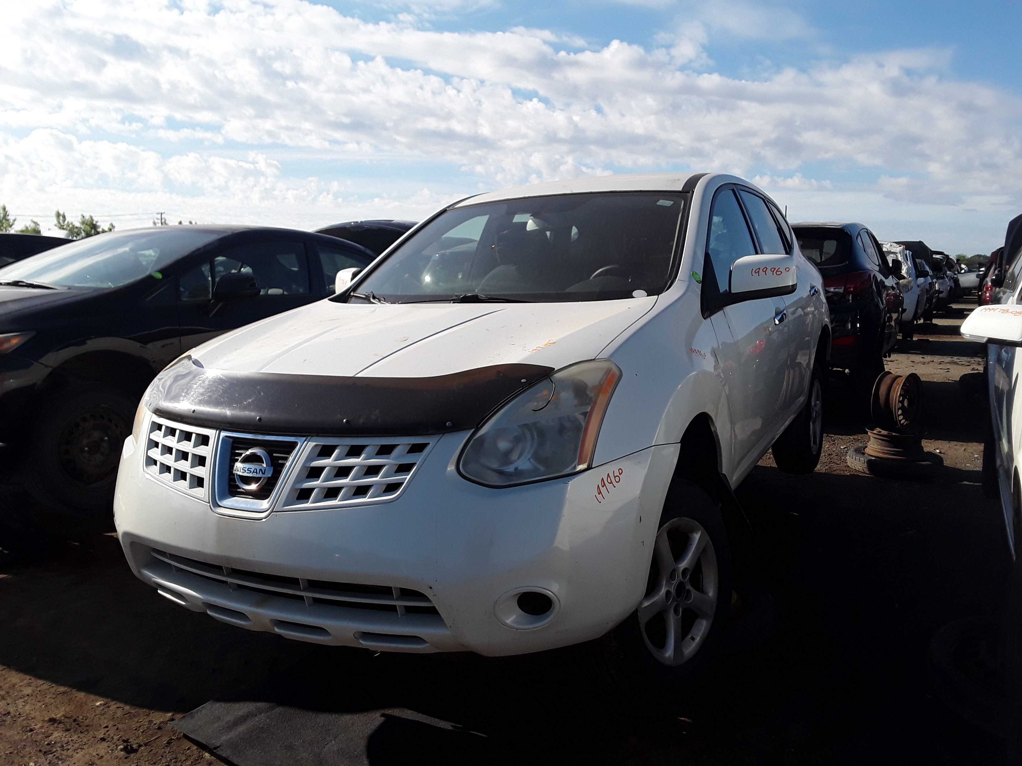 NISSAN ROGUE 2010