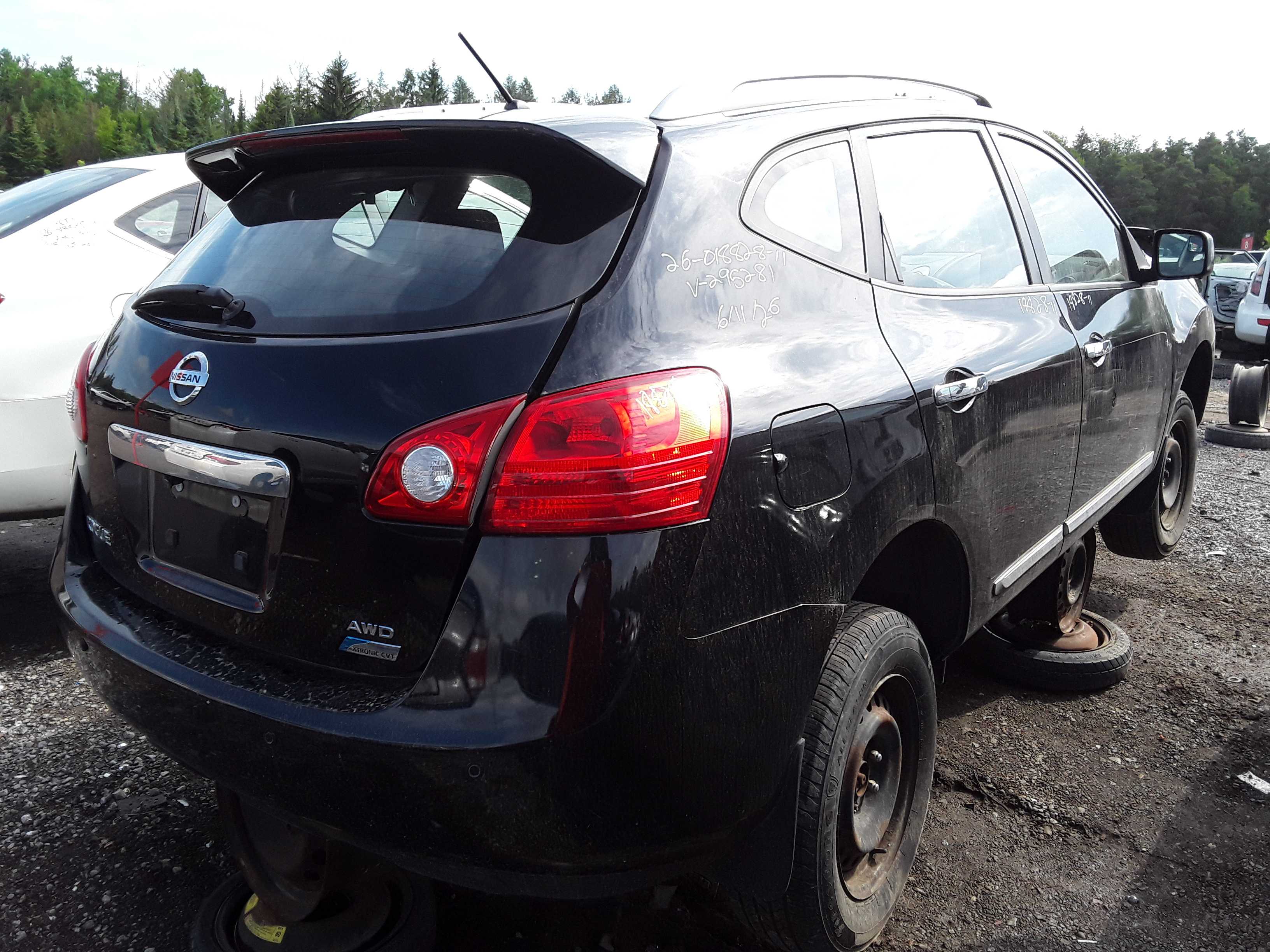 NISSAN ROGUE 2011
