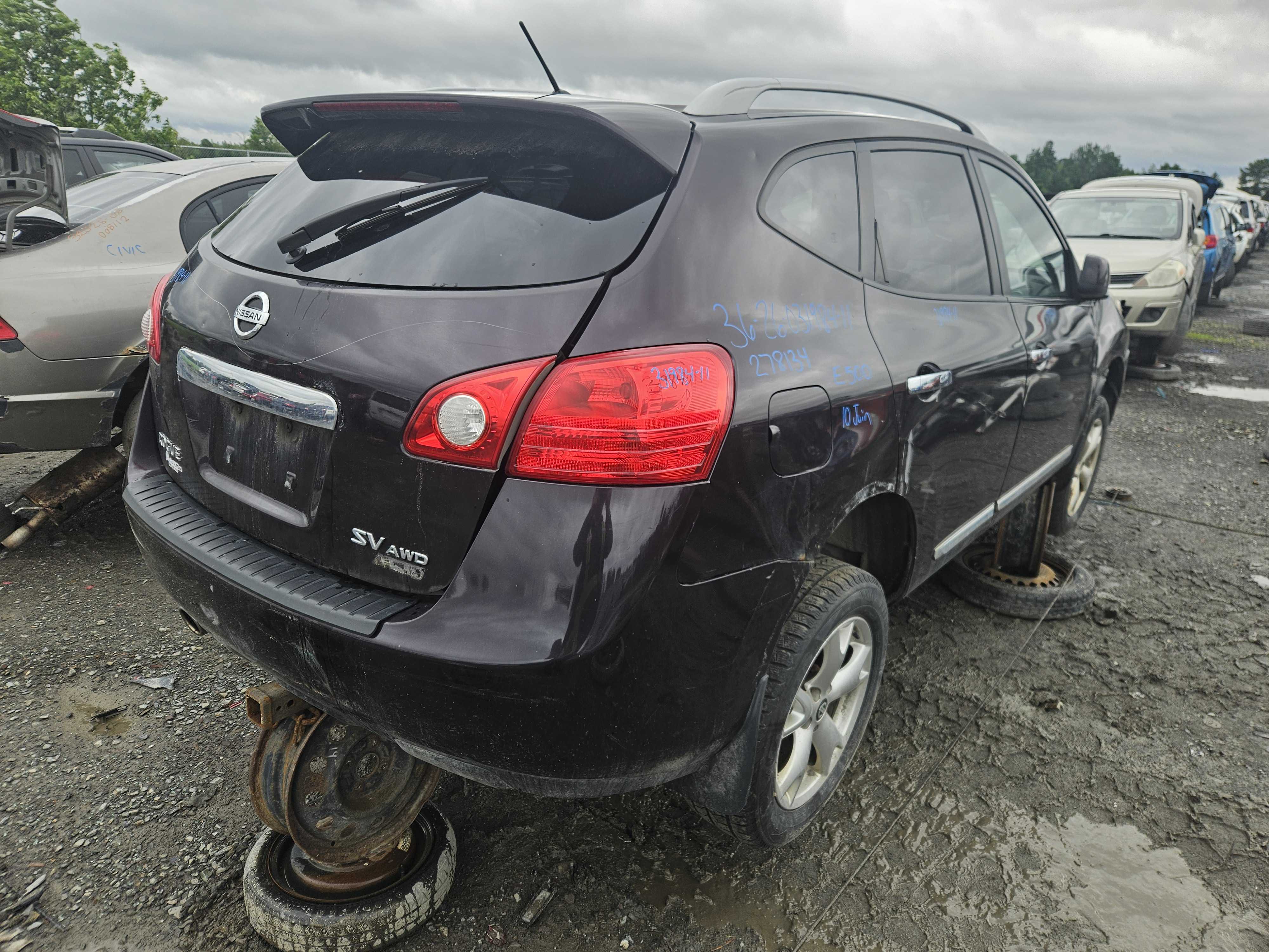 NISSAN ROGUE 2011