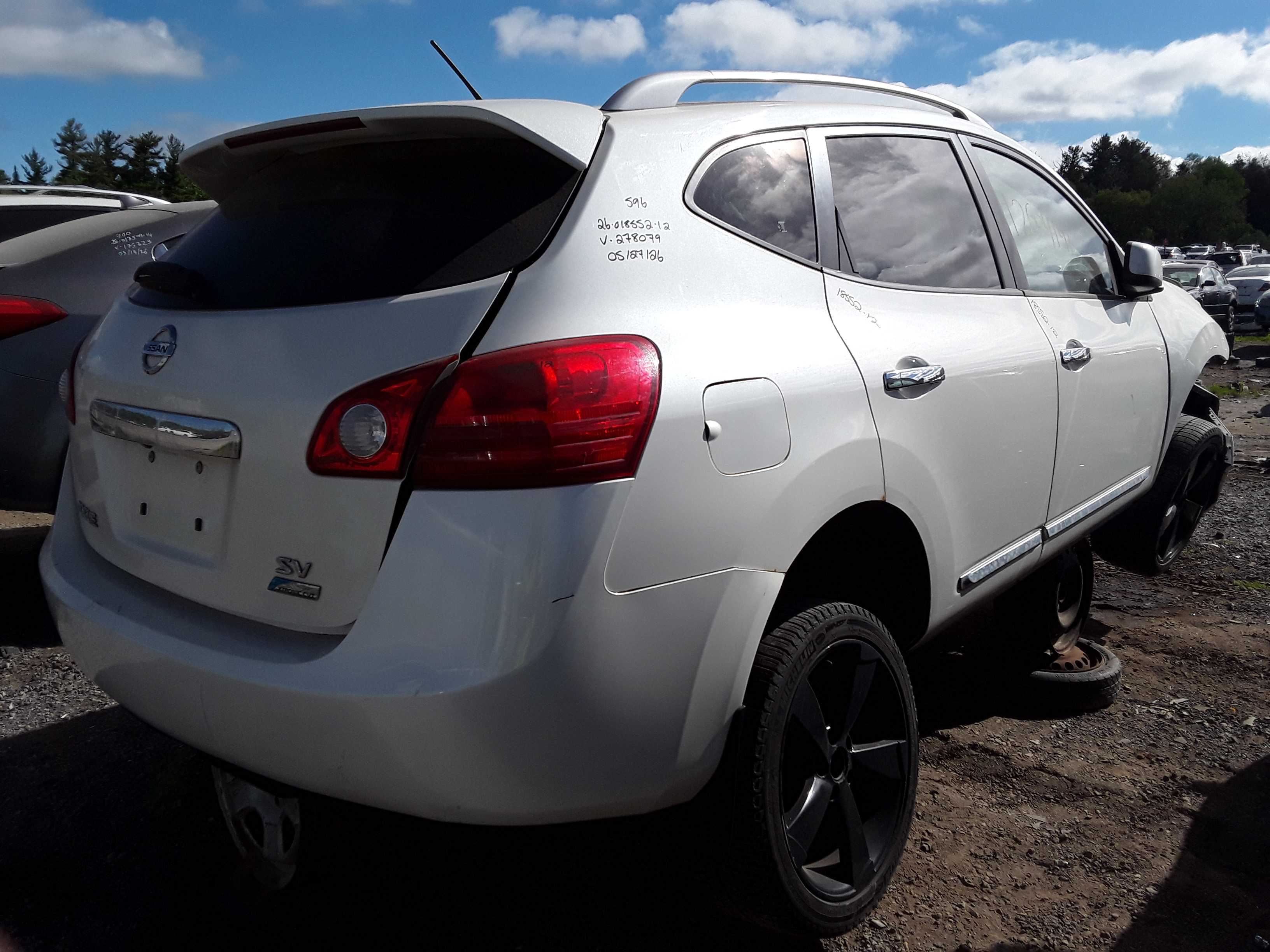 NISSAN ROGUE 2012