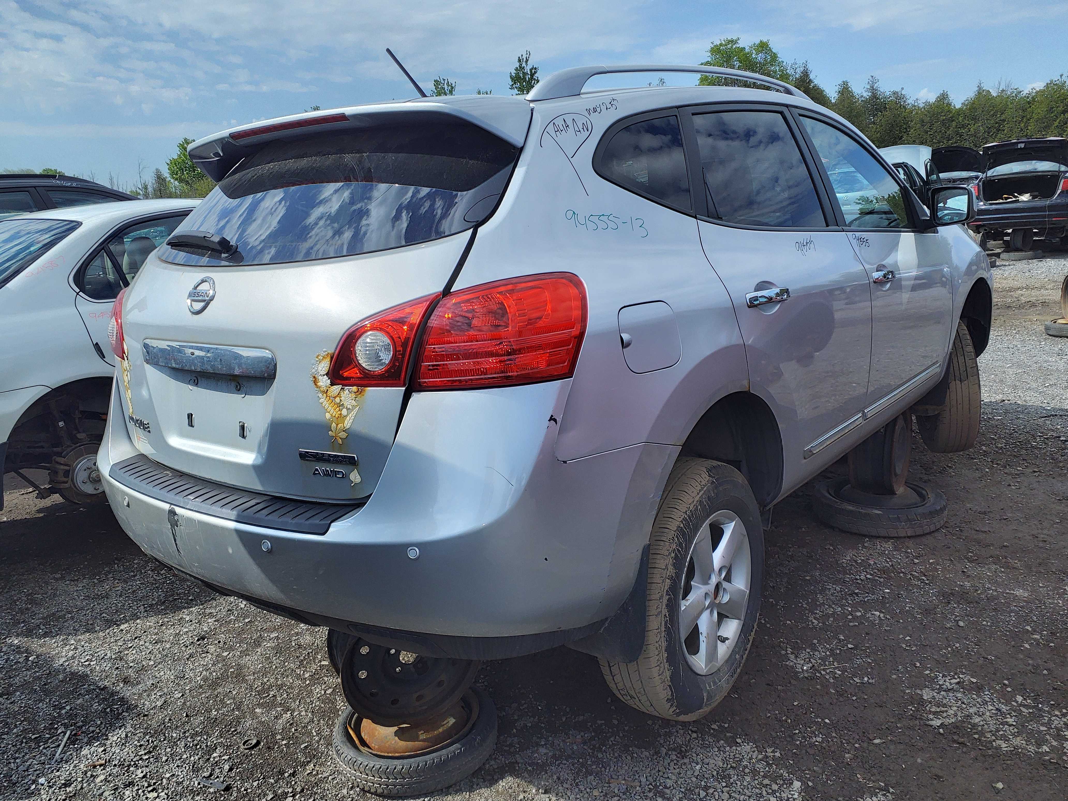 NISSAN ROGUE 2013