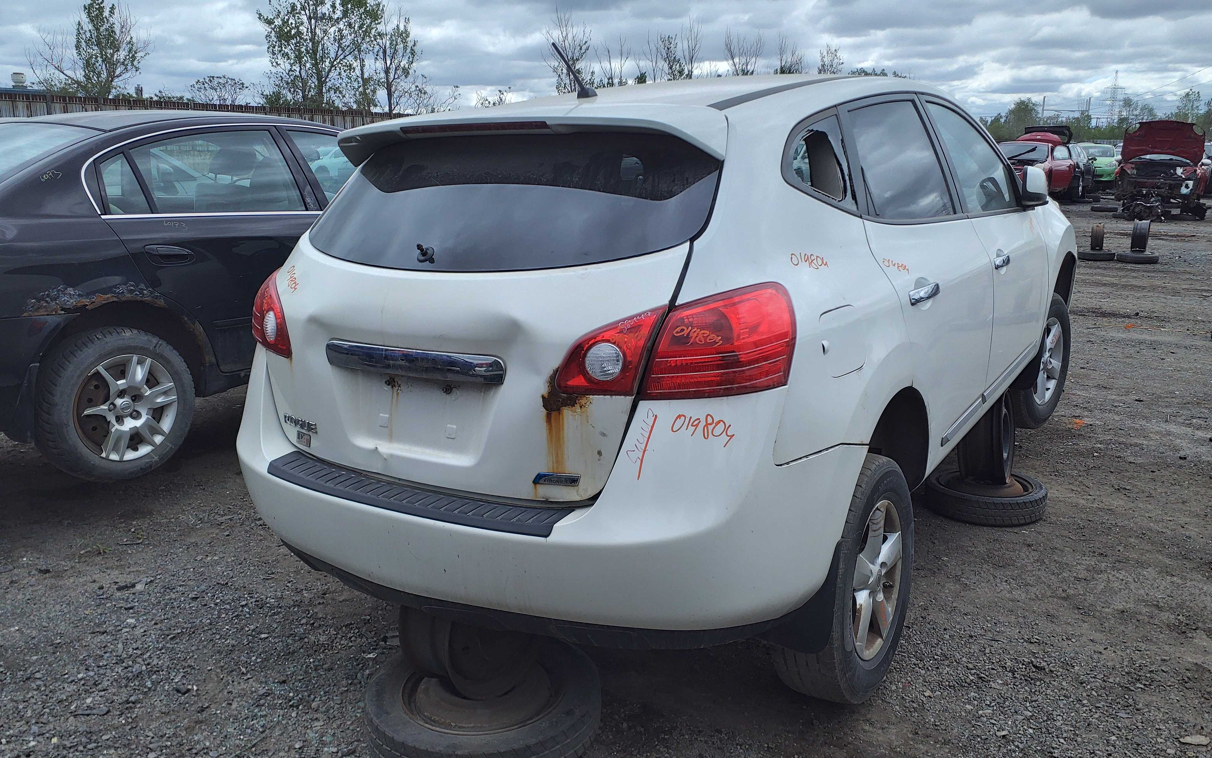 NISSAN ROGUE 2013