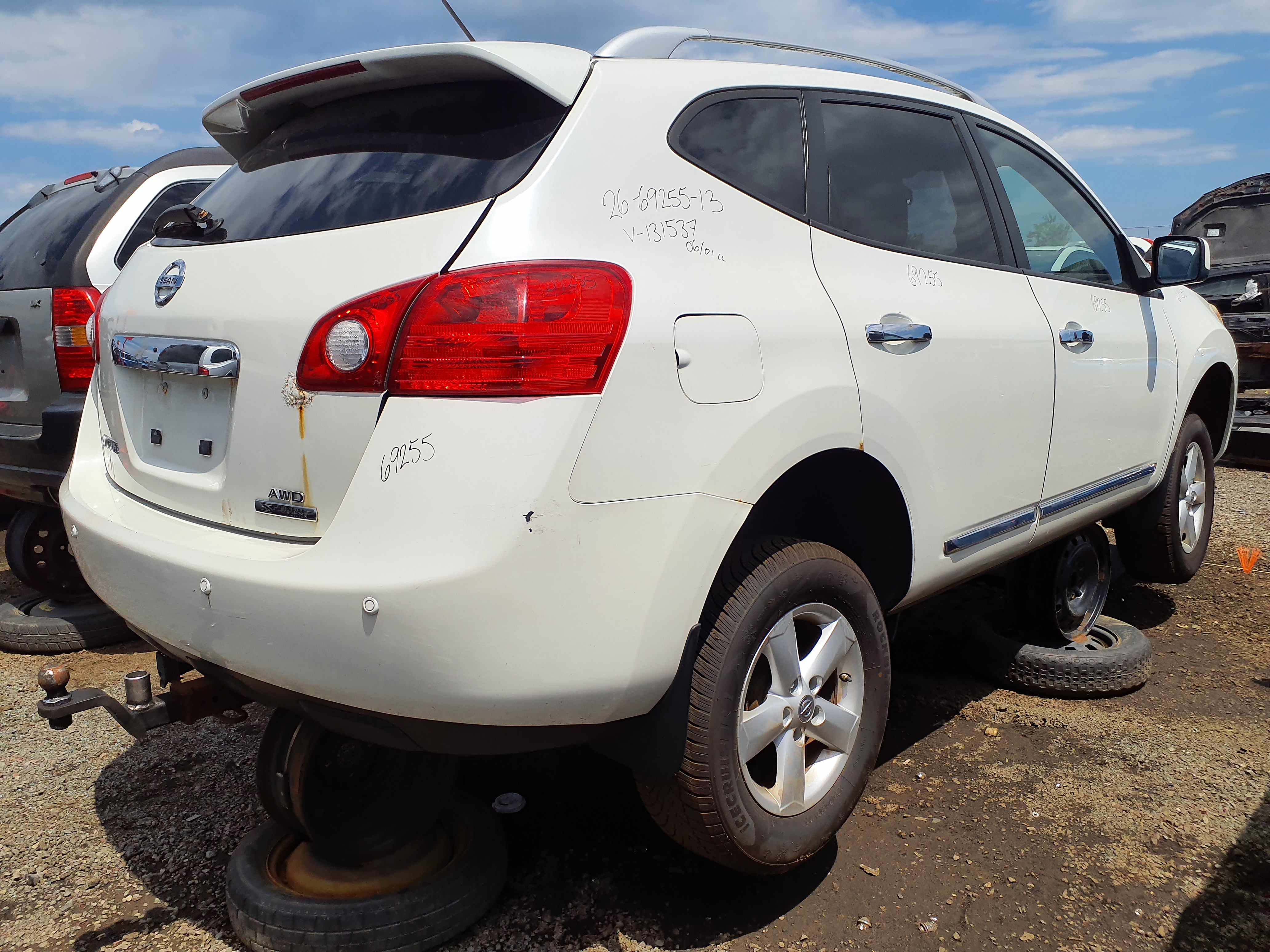 NISSAN ROGUE 2013