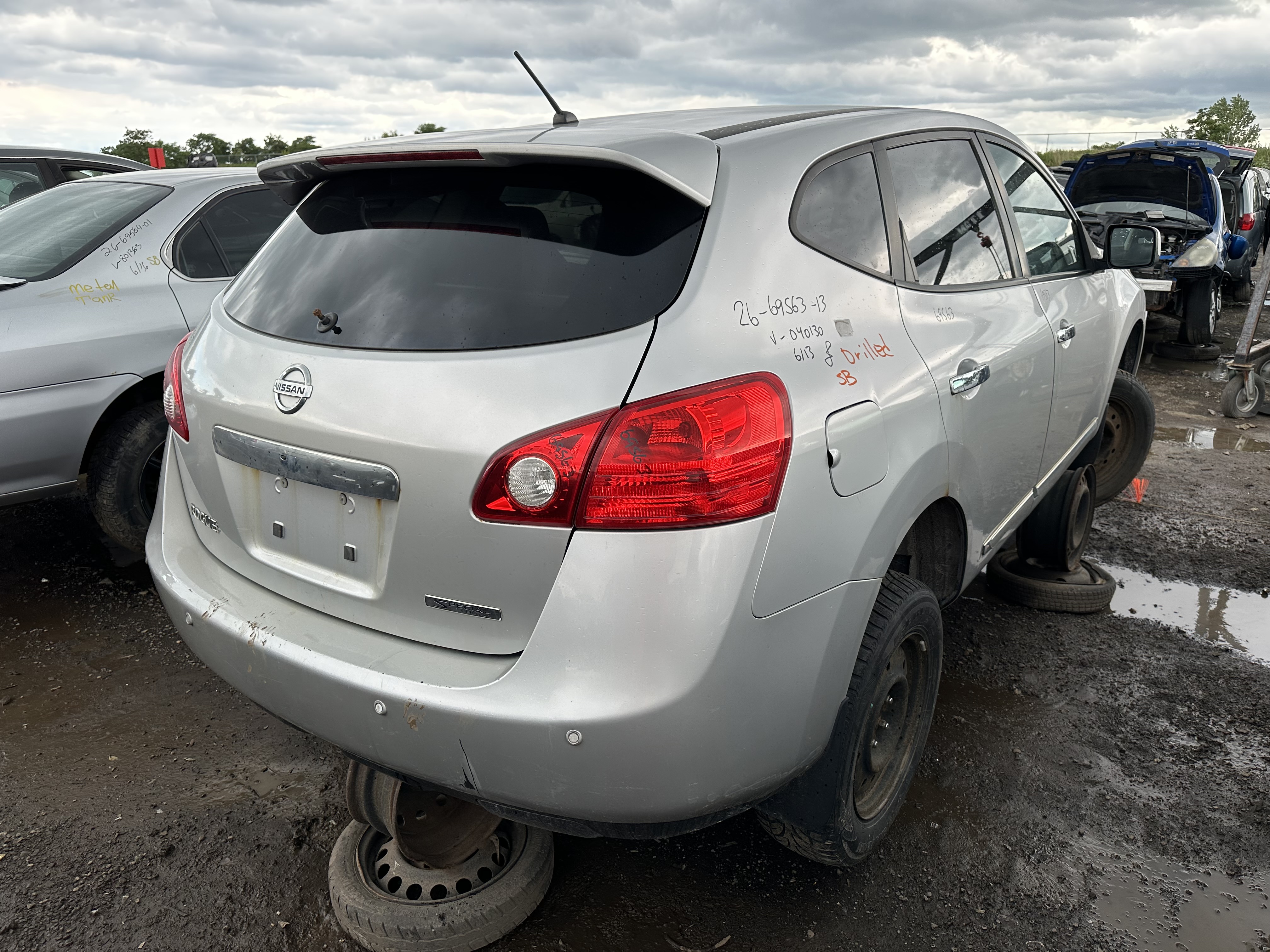 NISSAN ROGUE 2013