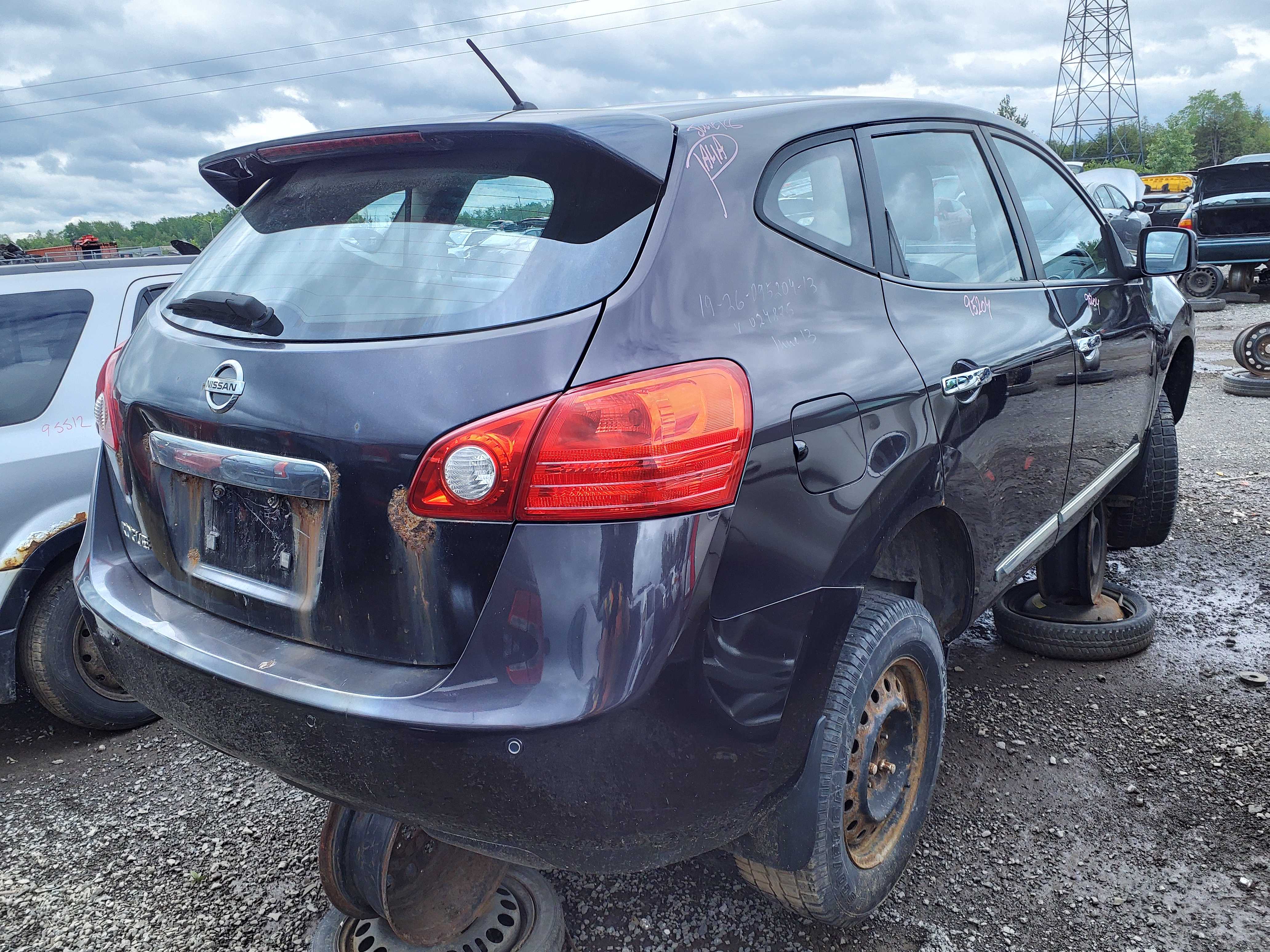 NISSAN ROGUE 2013