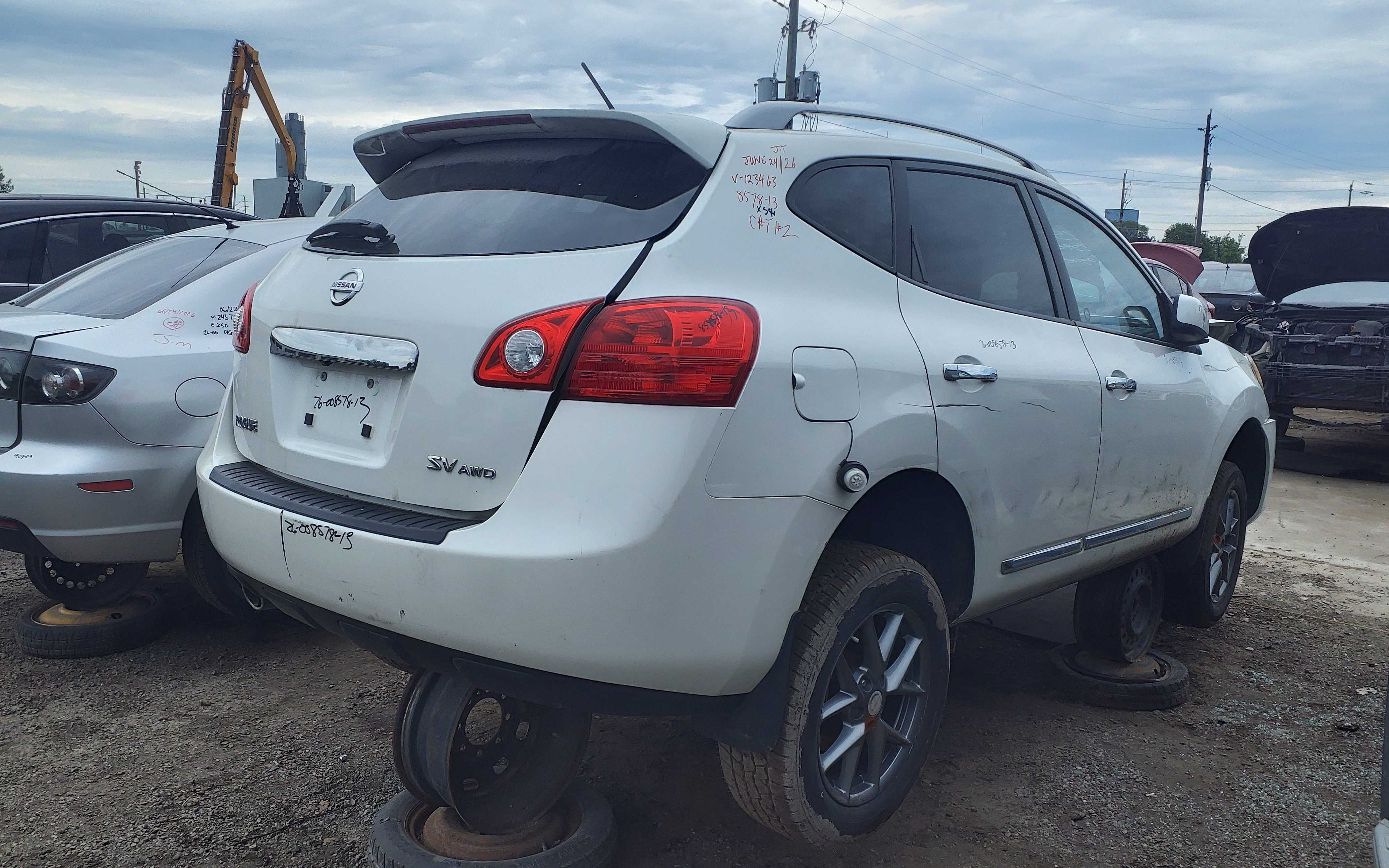 NISSAN ROGUE 2013