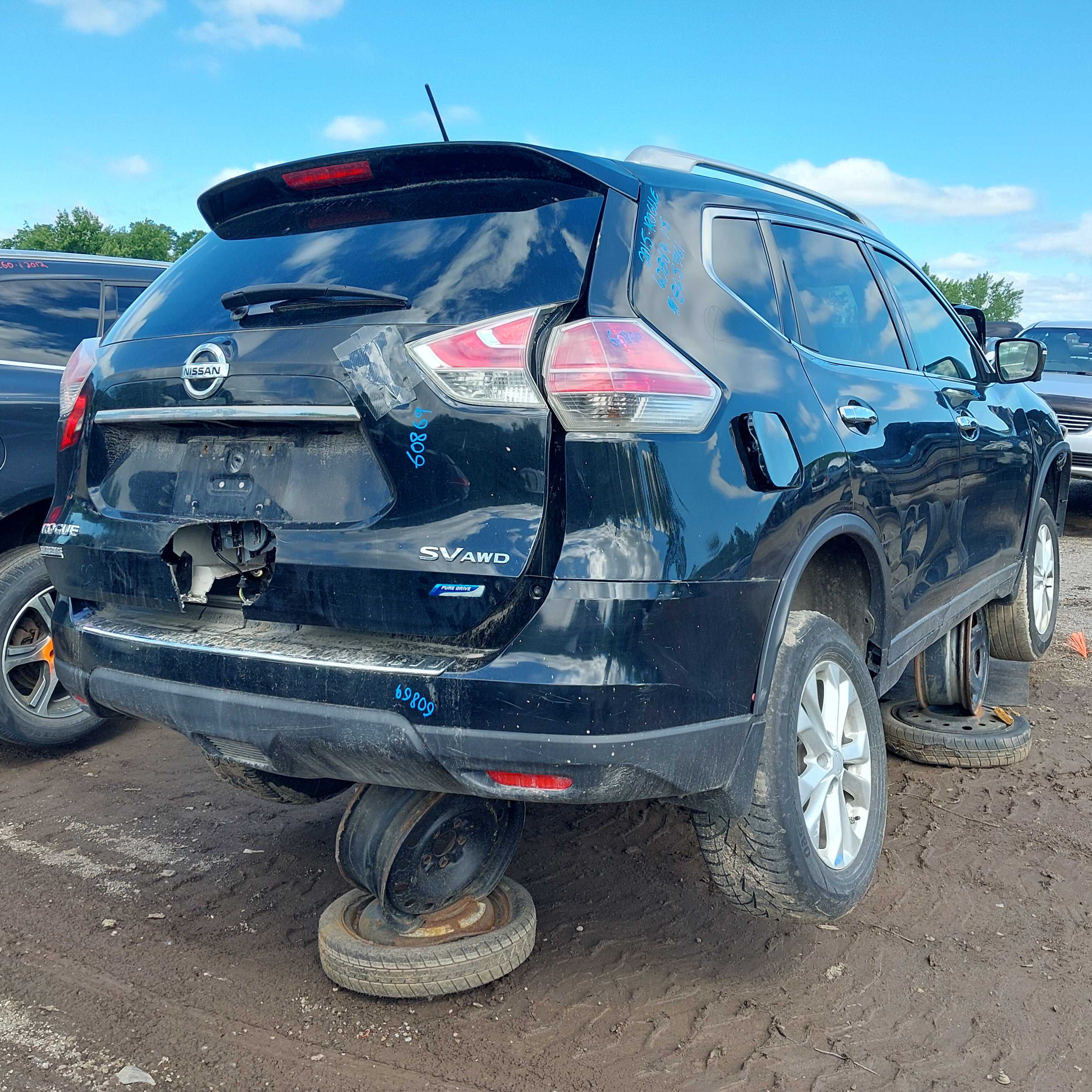 NISSAN ROGUE 2015