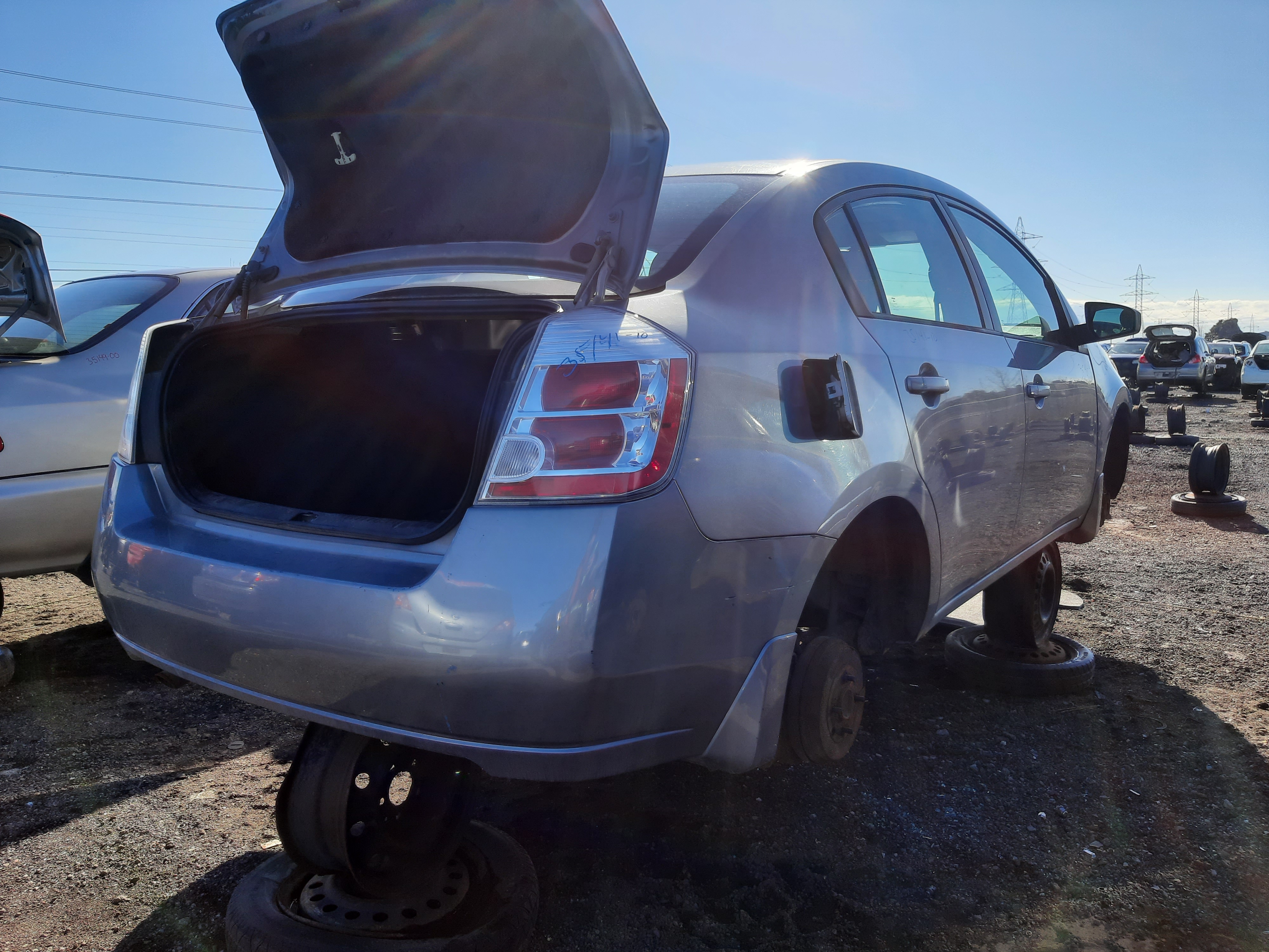 NISSAN SENTRA 2010