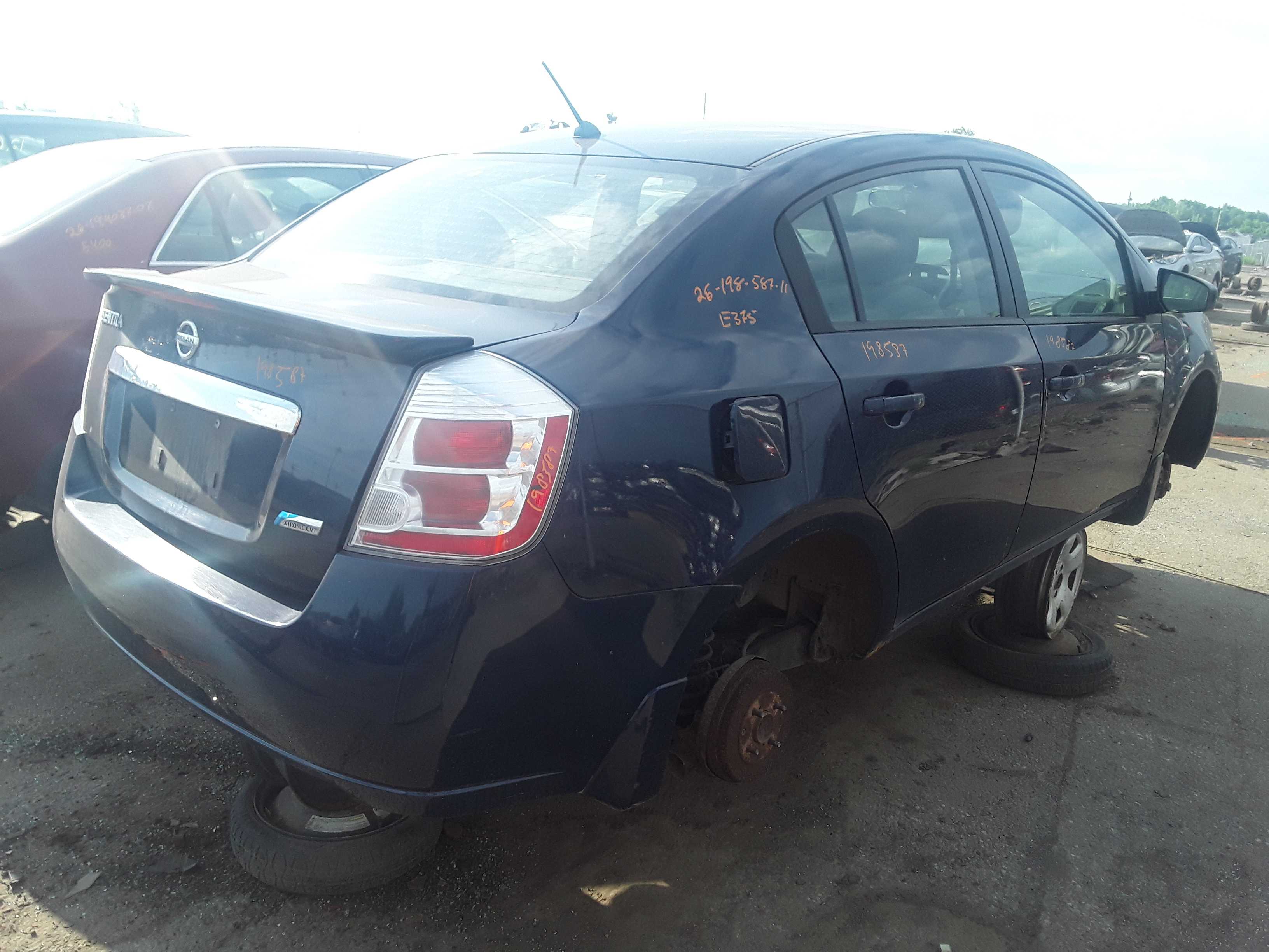 NISSAN SENTRA 2011