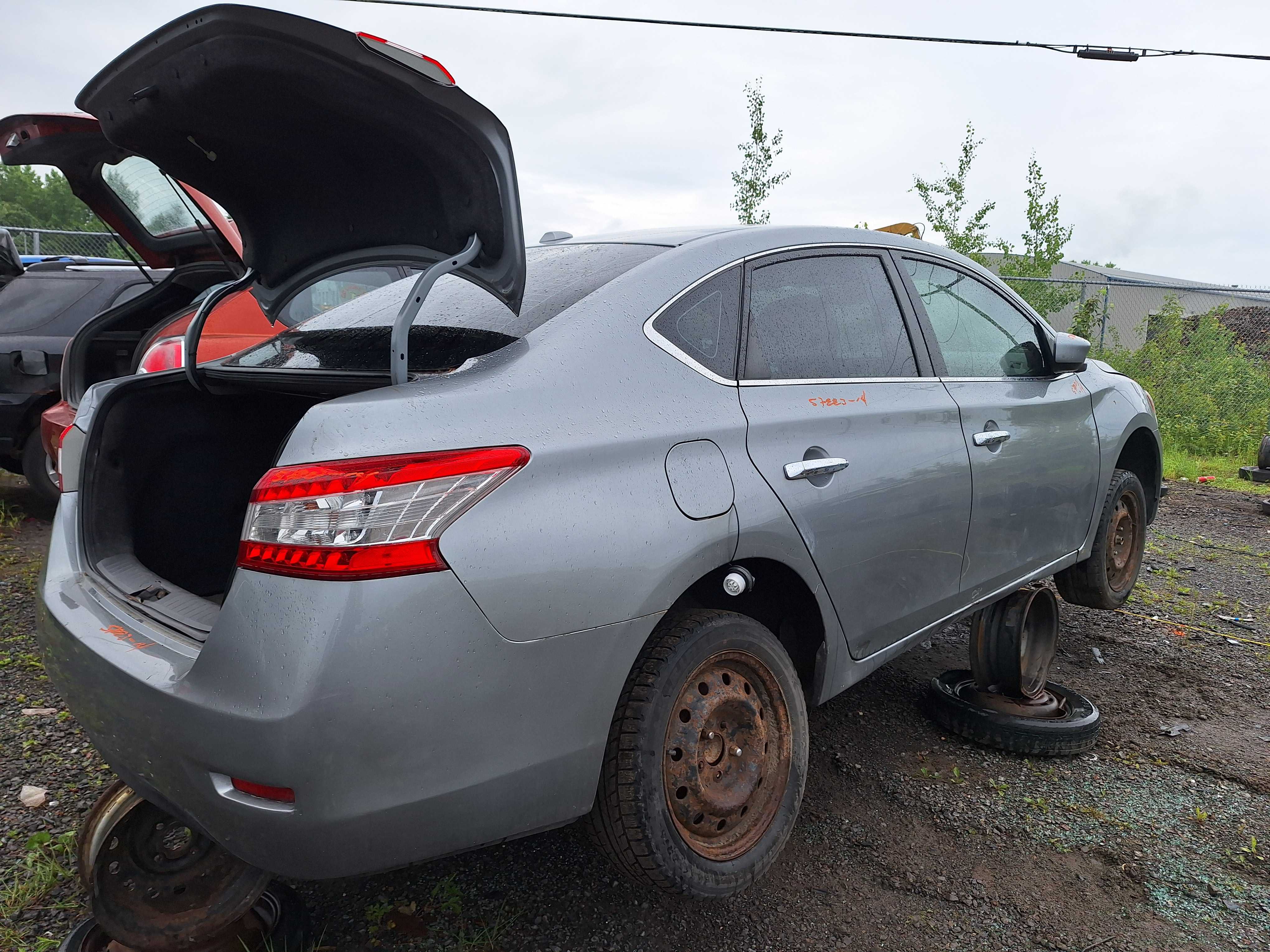 NISSAN SENTRA 2014