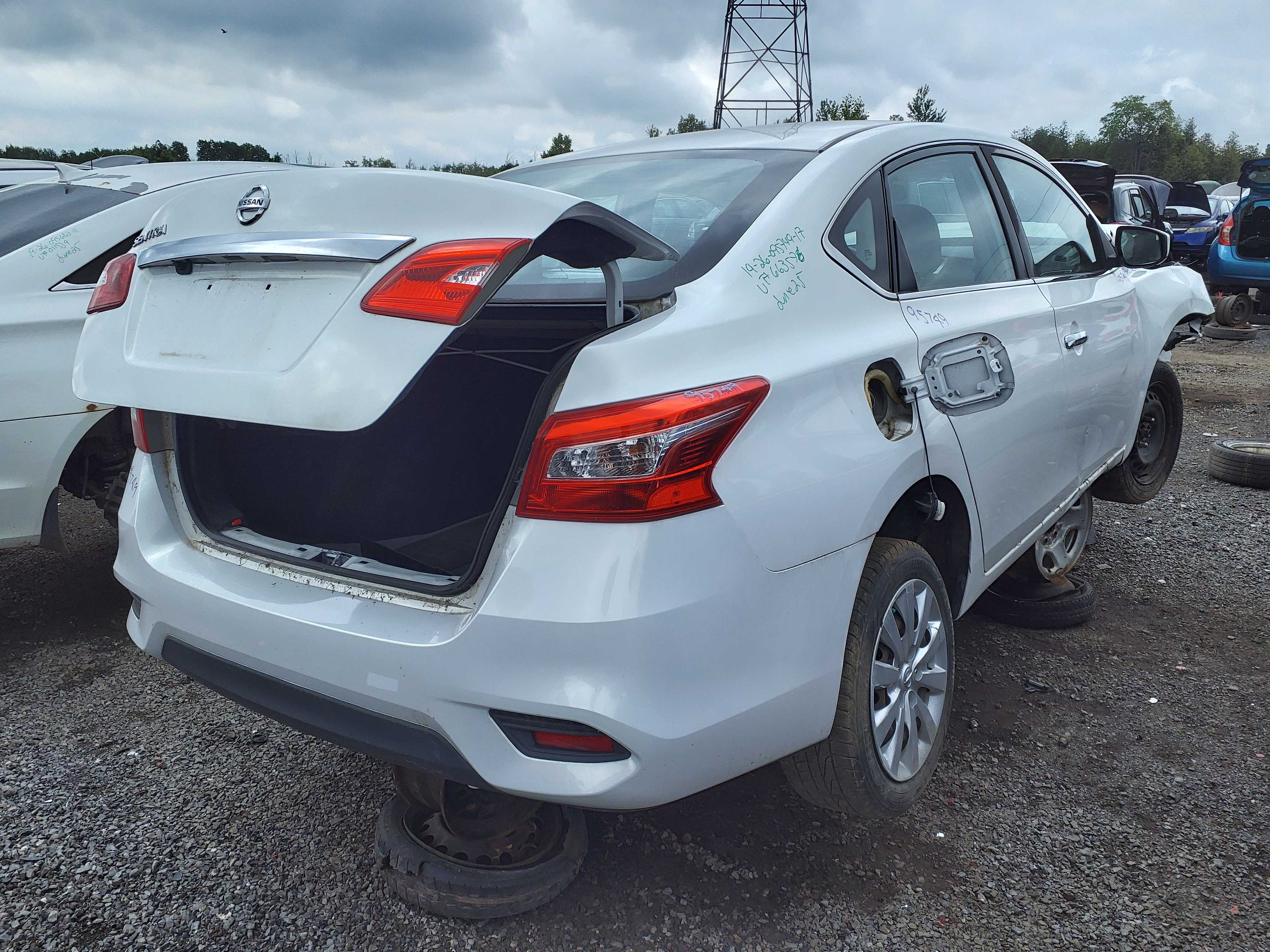 NISSAN SENTRA 2017