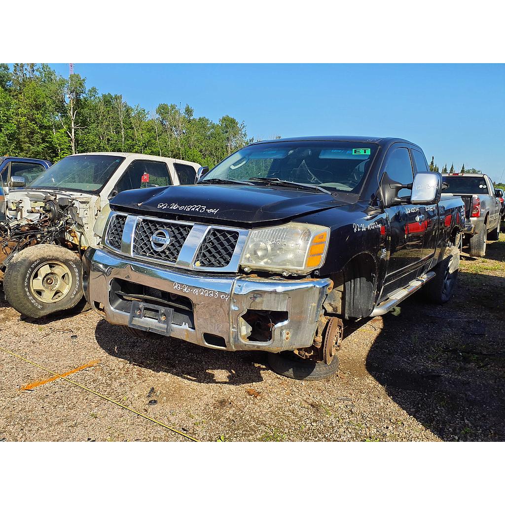 NISSAN TITAN 2004