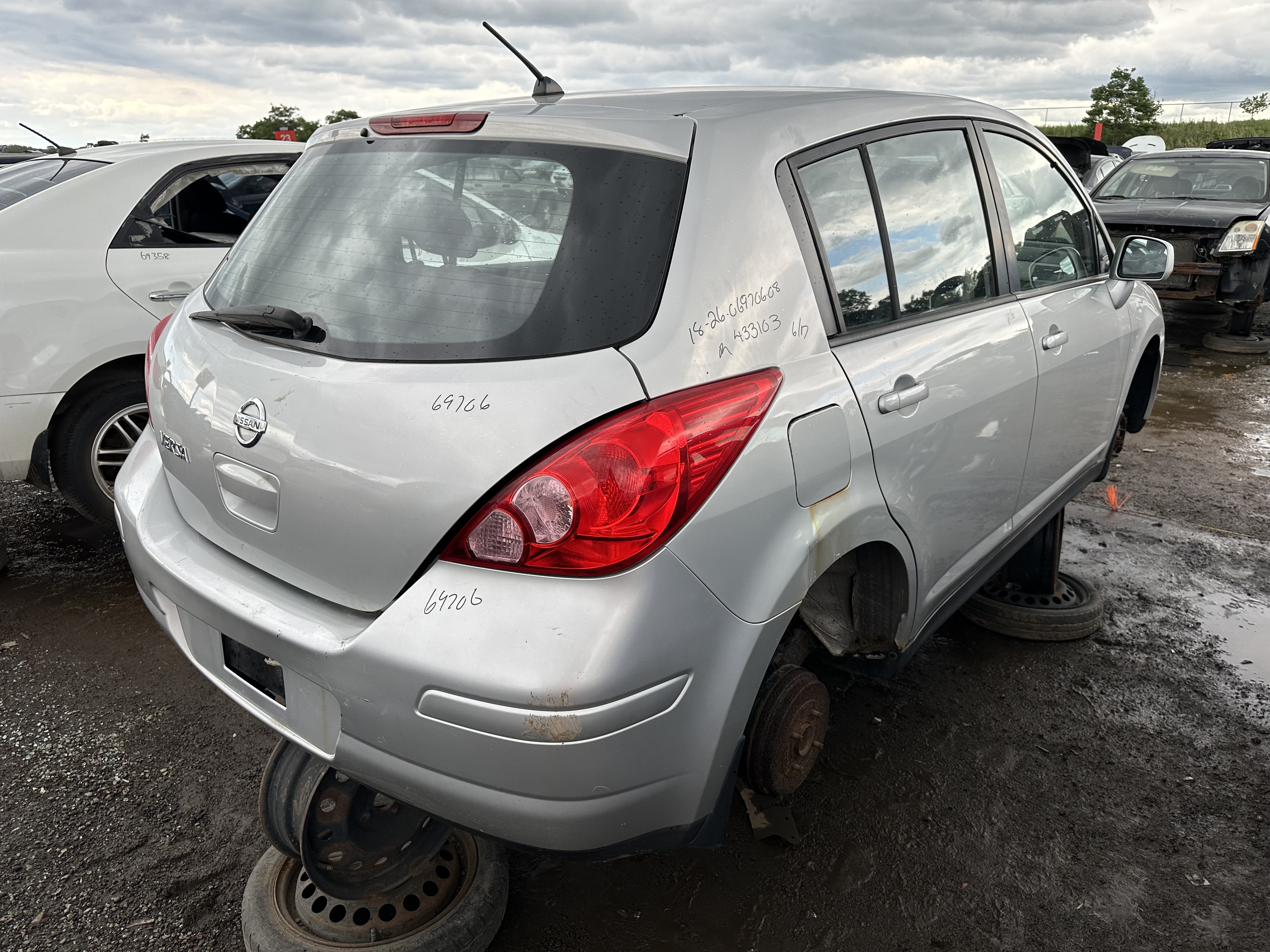 NISSAN VERSA 2008
