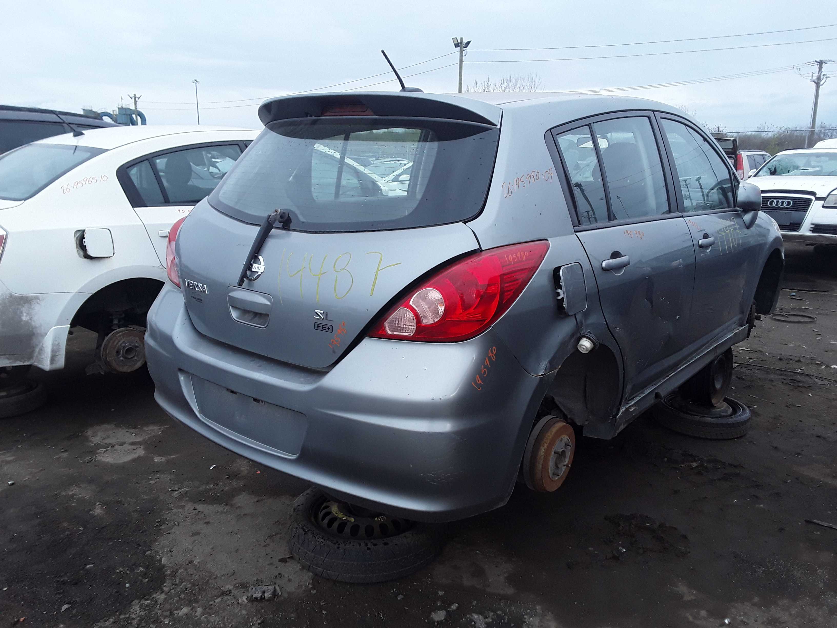 NISSAN VERSA 2009