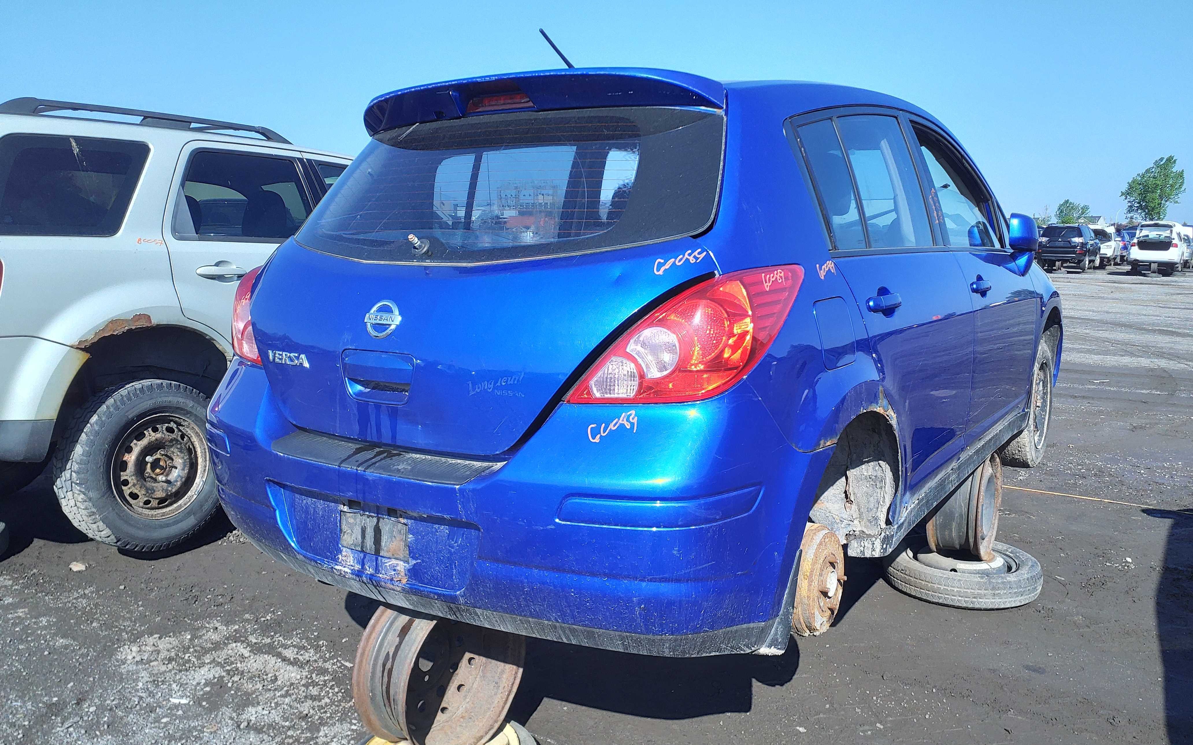 NISSAN VERSA 2009
