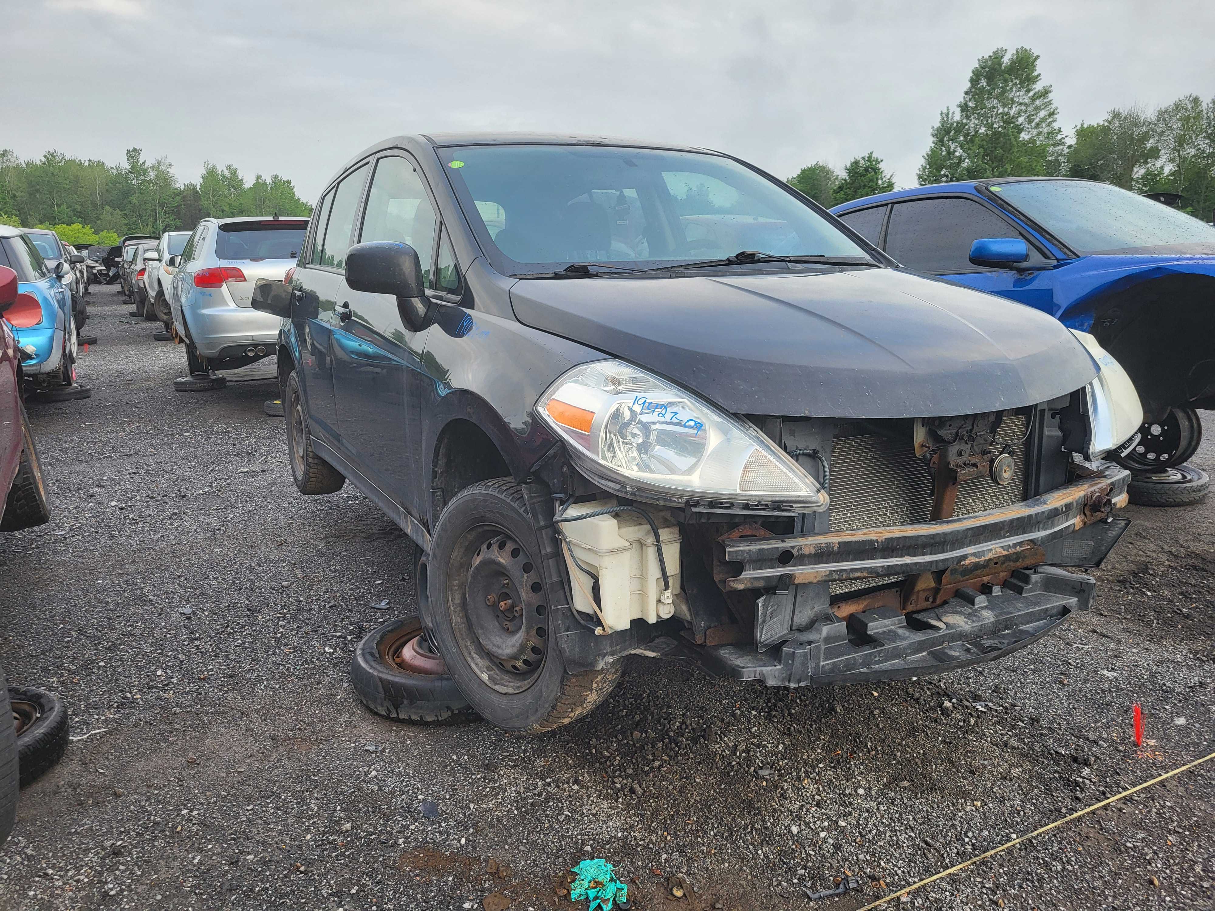 NISSAN VERSA 2009
