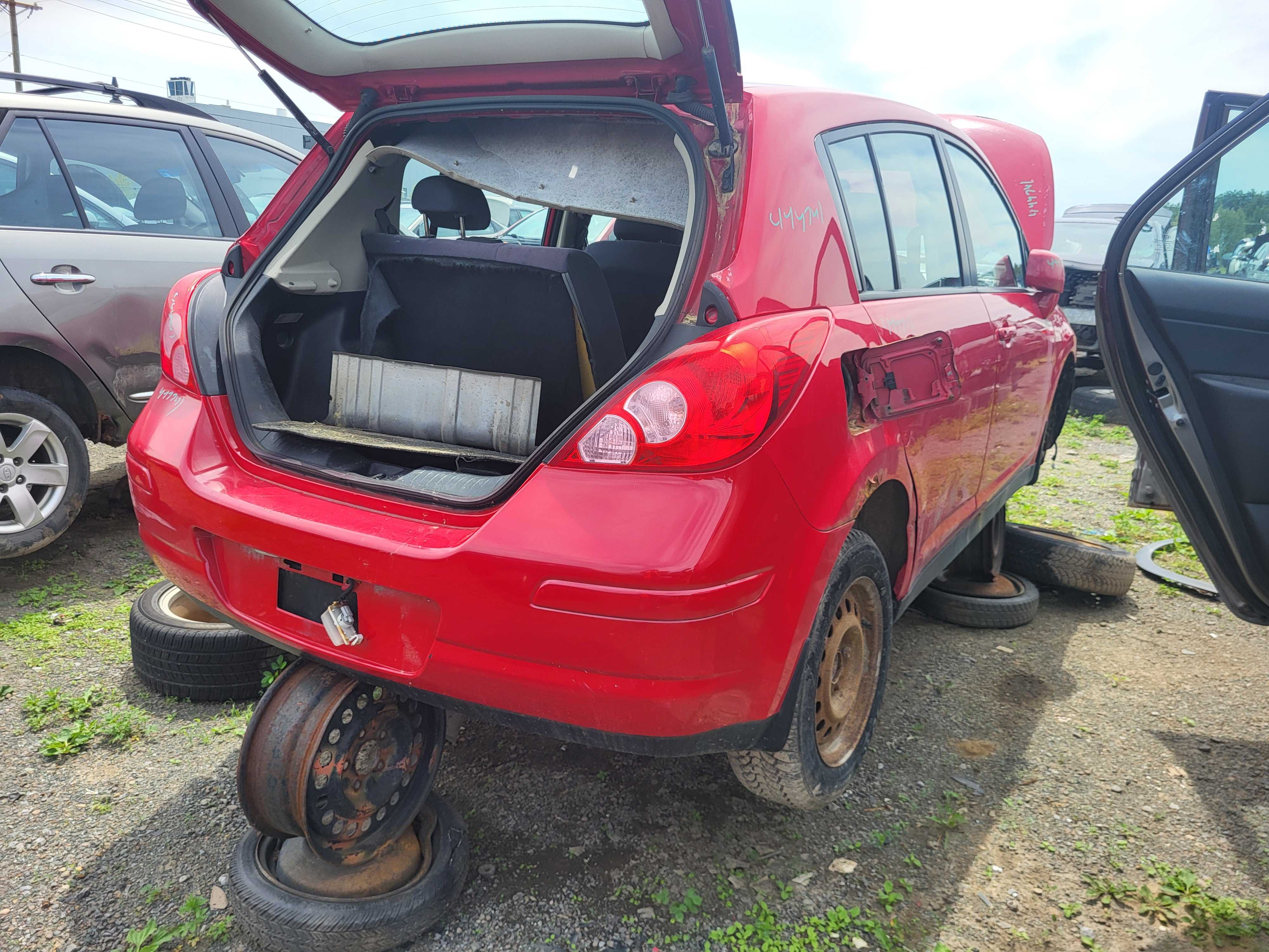 NISSAN VERSA 2009