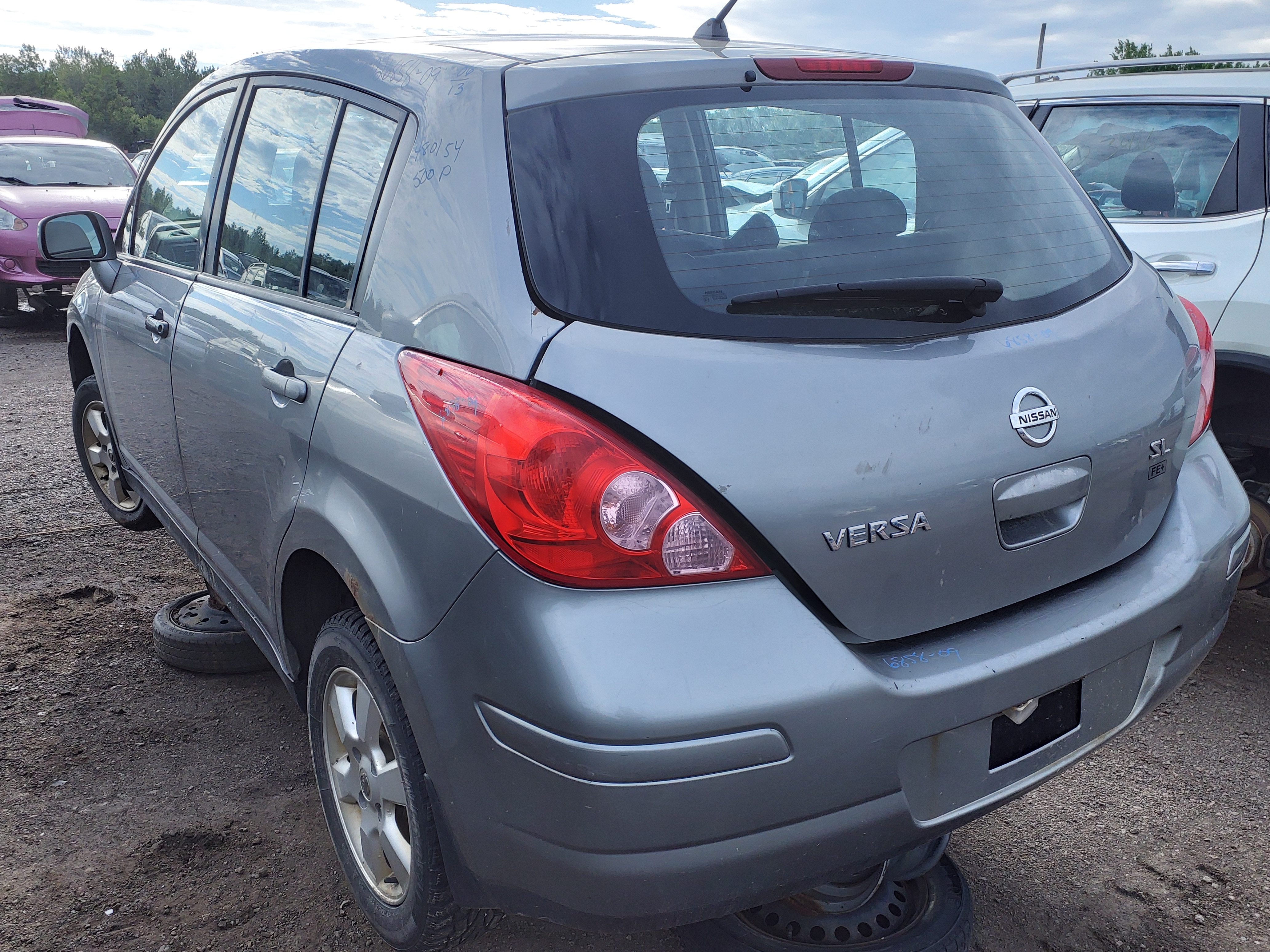 NISSAN VERSA 2009