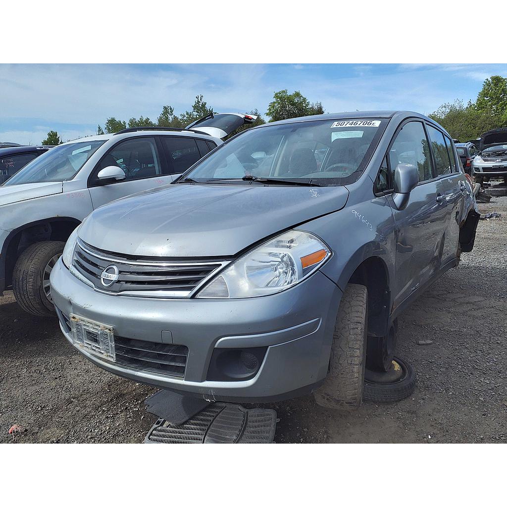 NISSAN VERSA 2010
