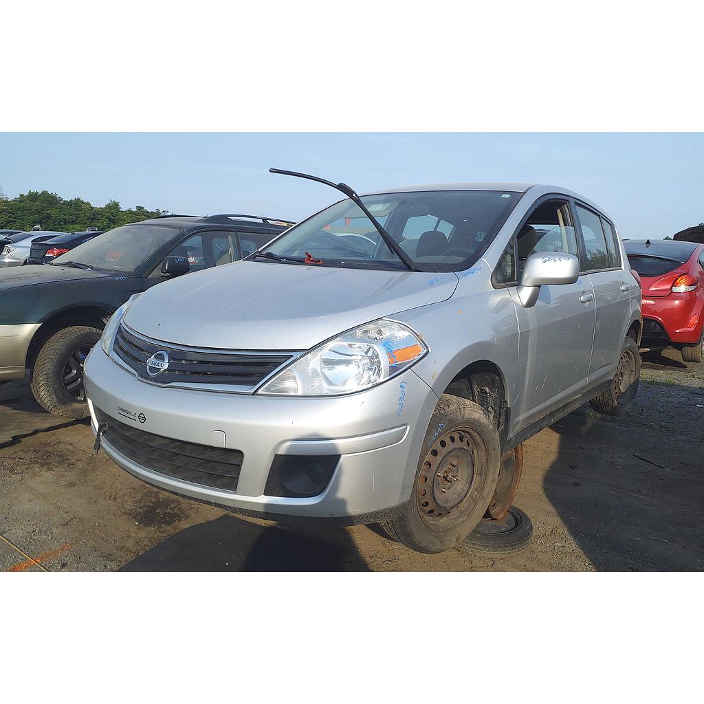 NISSAN VERSA 2010