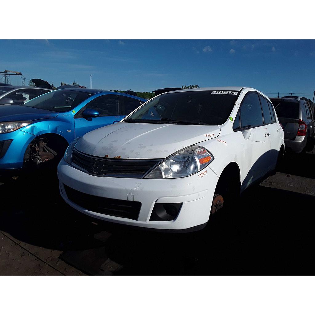 NISSAN VERSA 2011