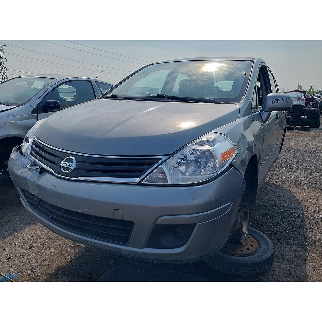 NISSAN VERSA 2011