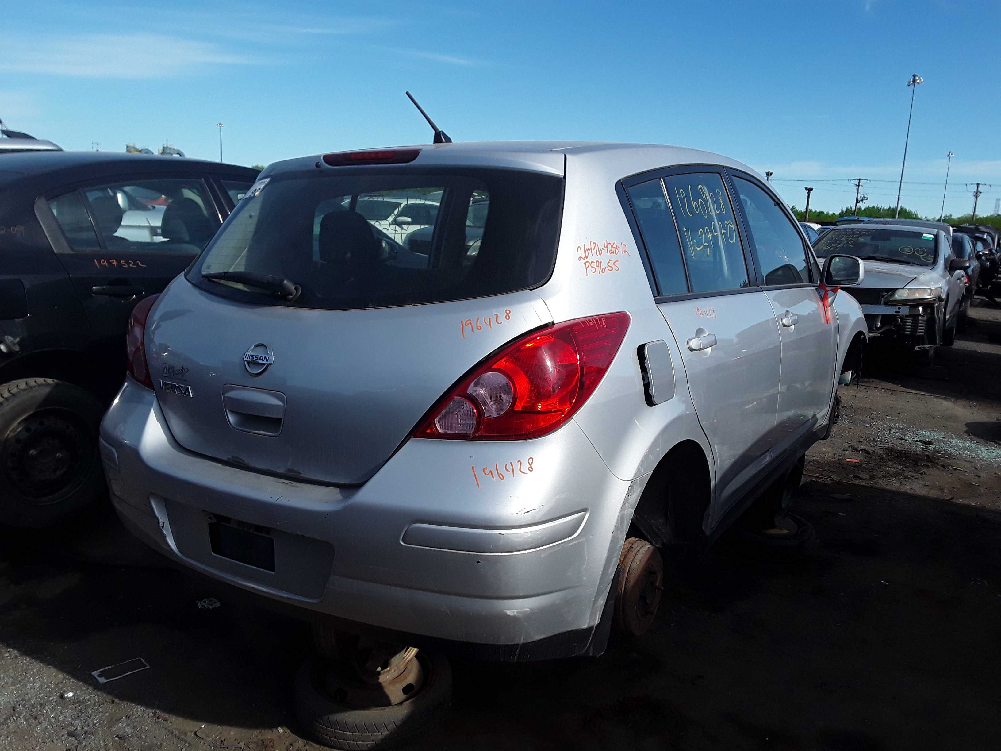 NISSAN VERSA 2012