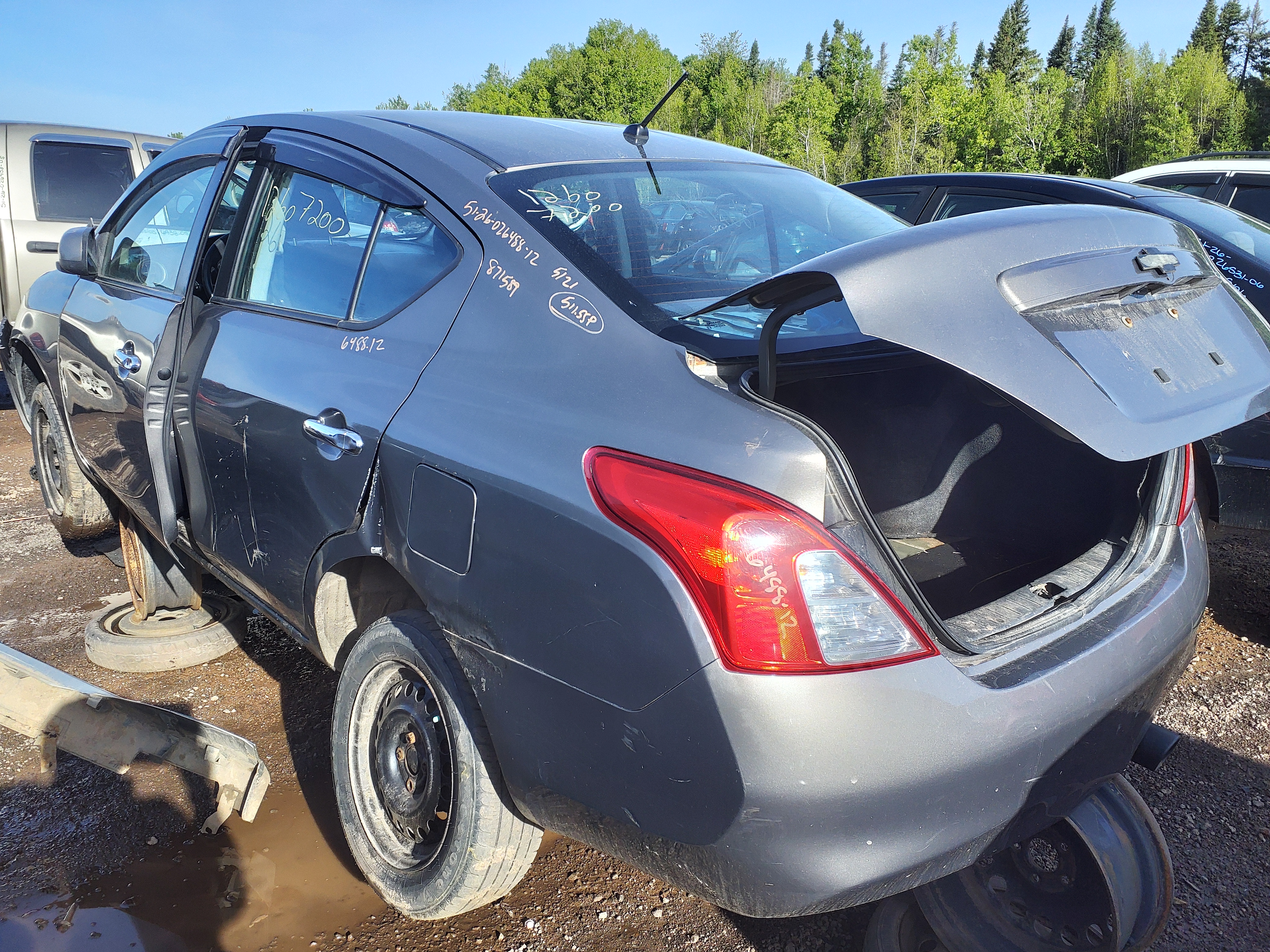NISSAN VERSA 2012