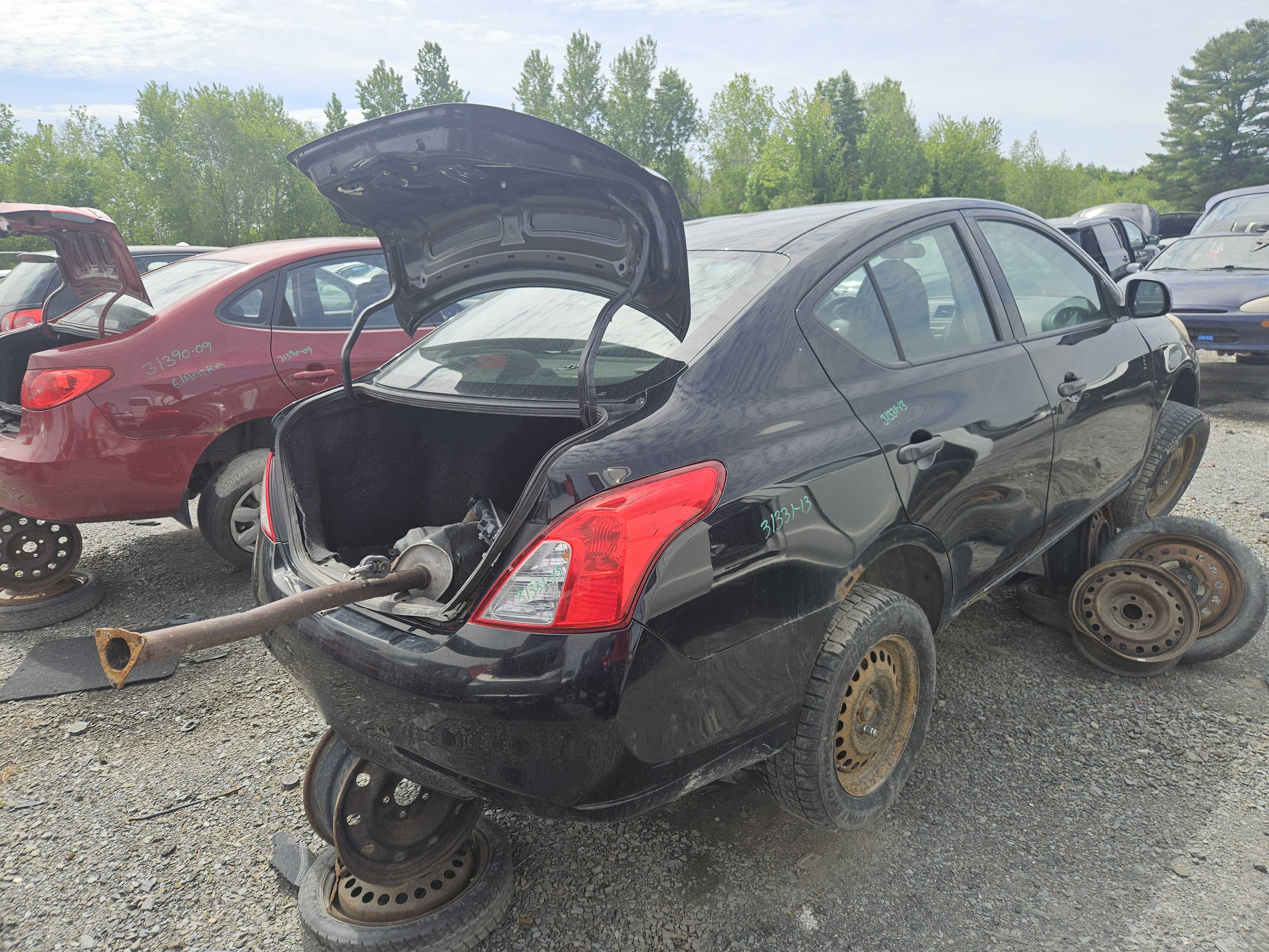 NISSAN VERSA 2013