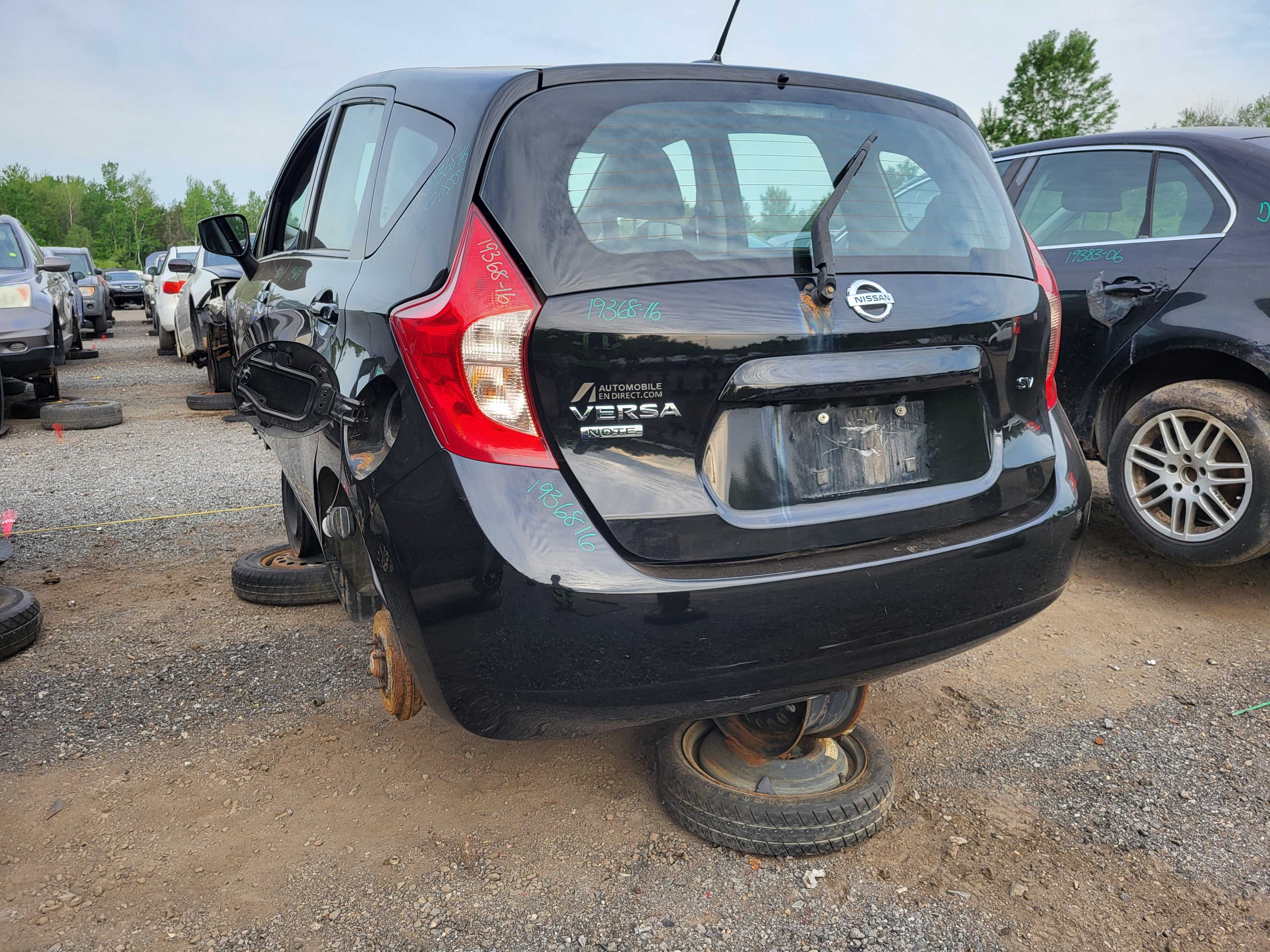 NISSAN VERSA 2016