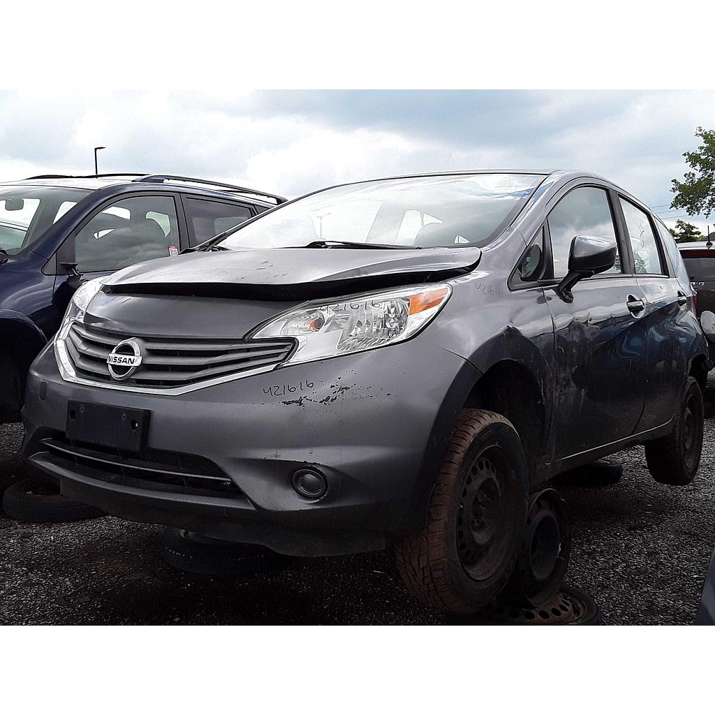 NISSAN VERSA 2016