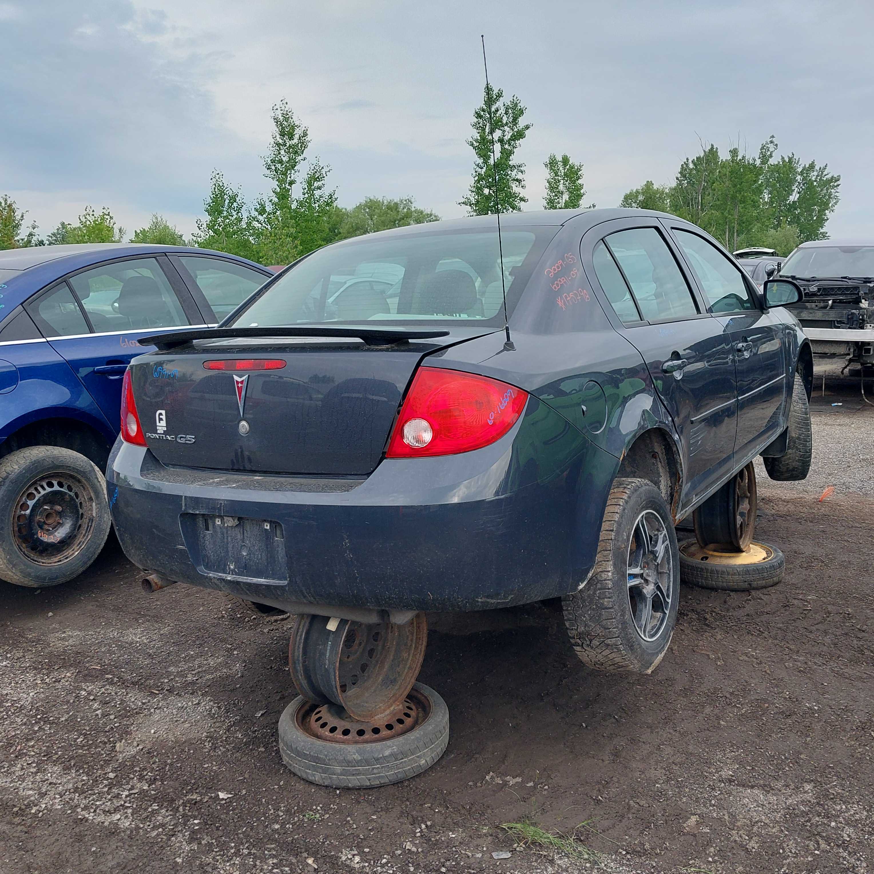 PONTIAC G5 2009
