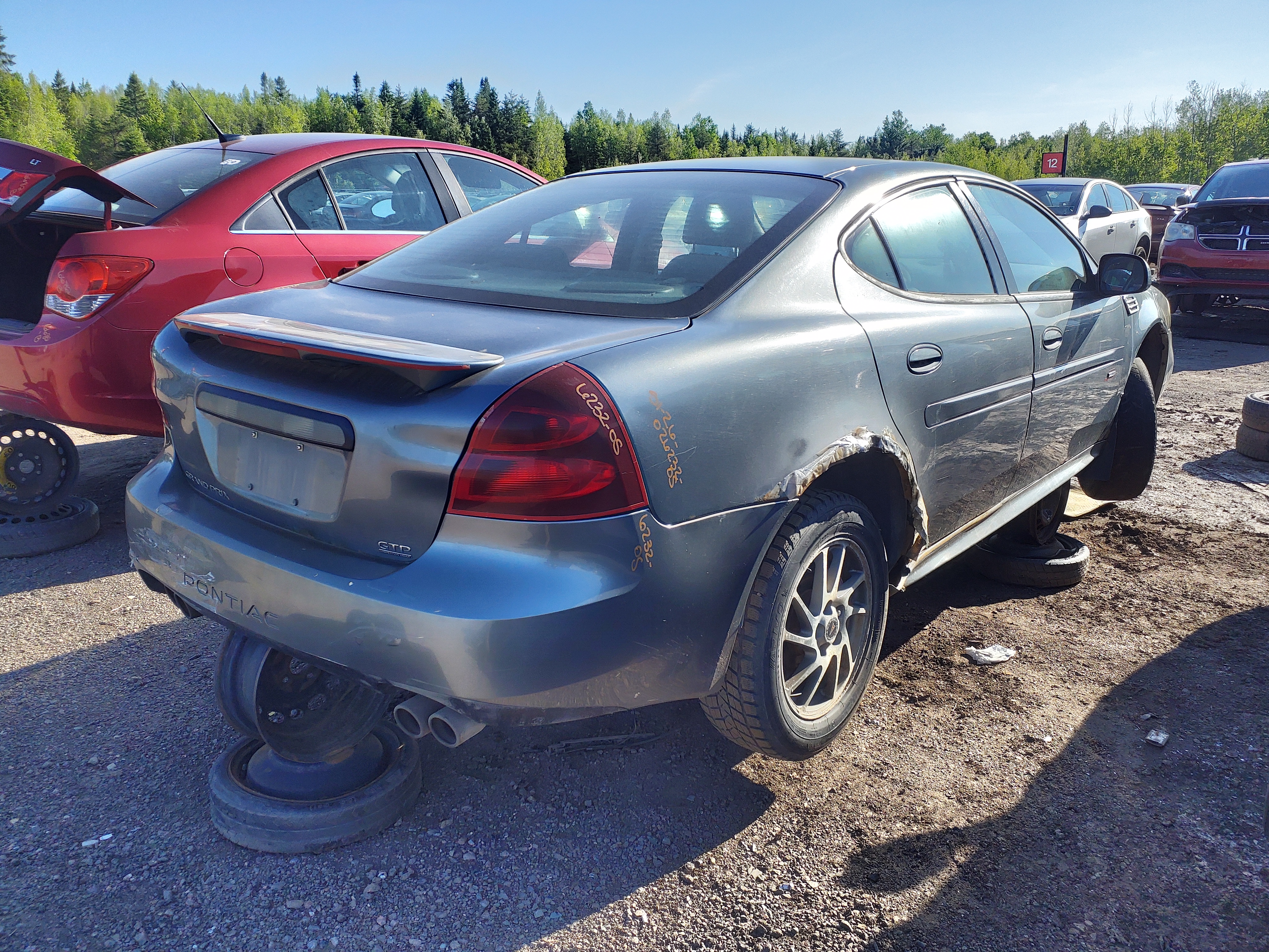 PONTIAC GRAND PRIX 2005