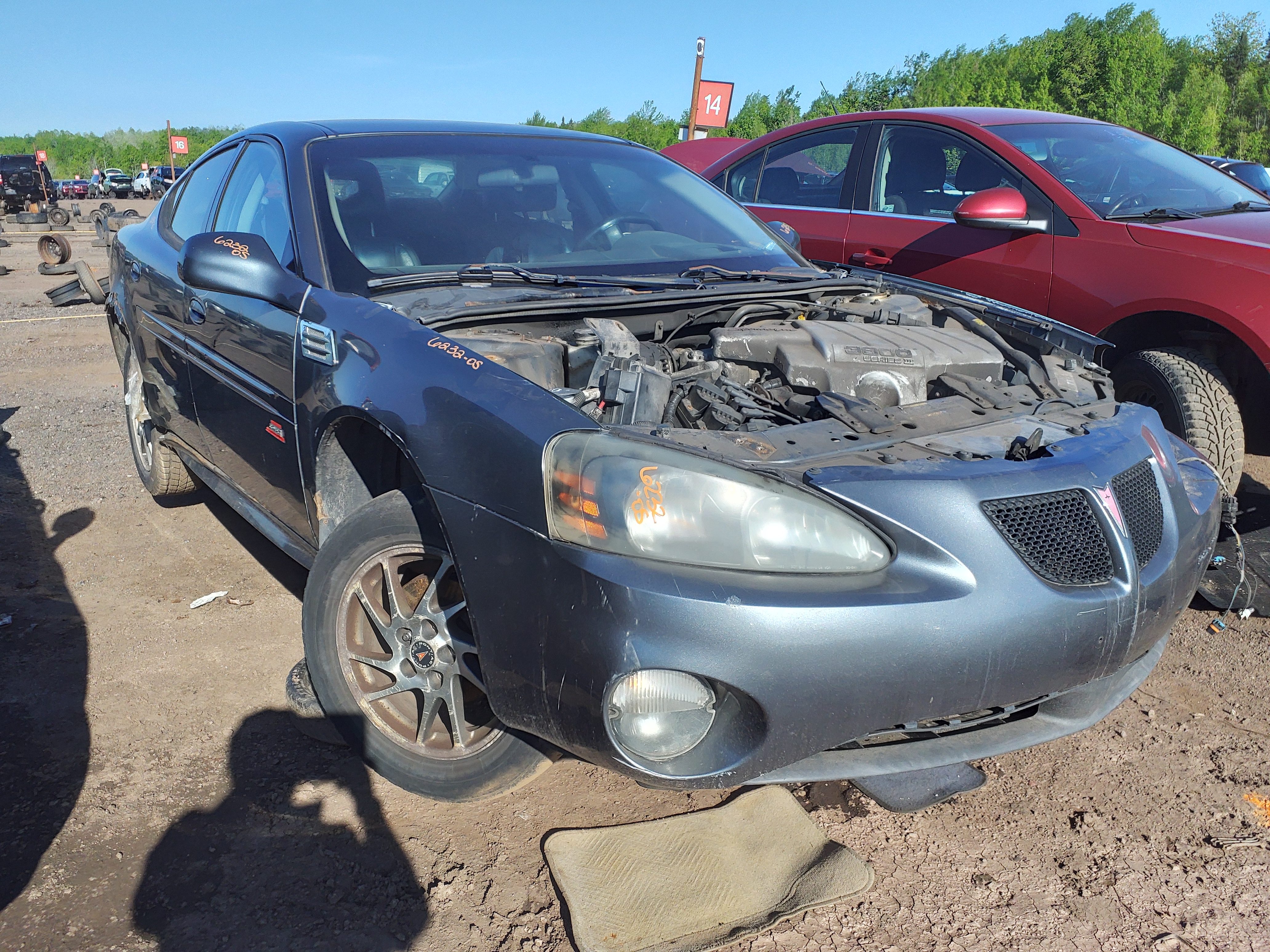 PONTIAC GRAND PRIX 2005