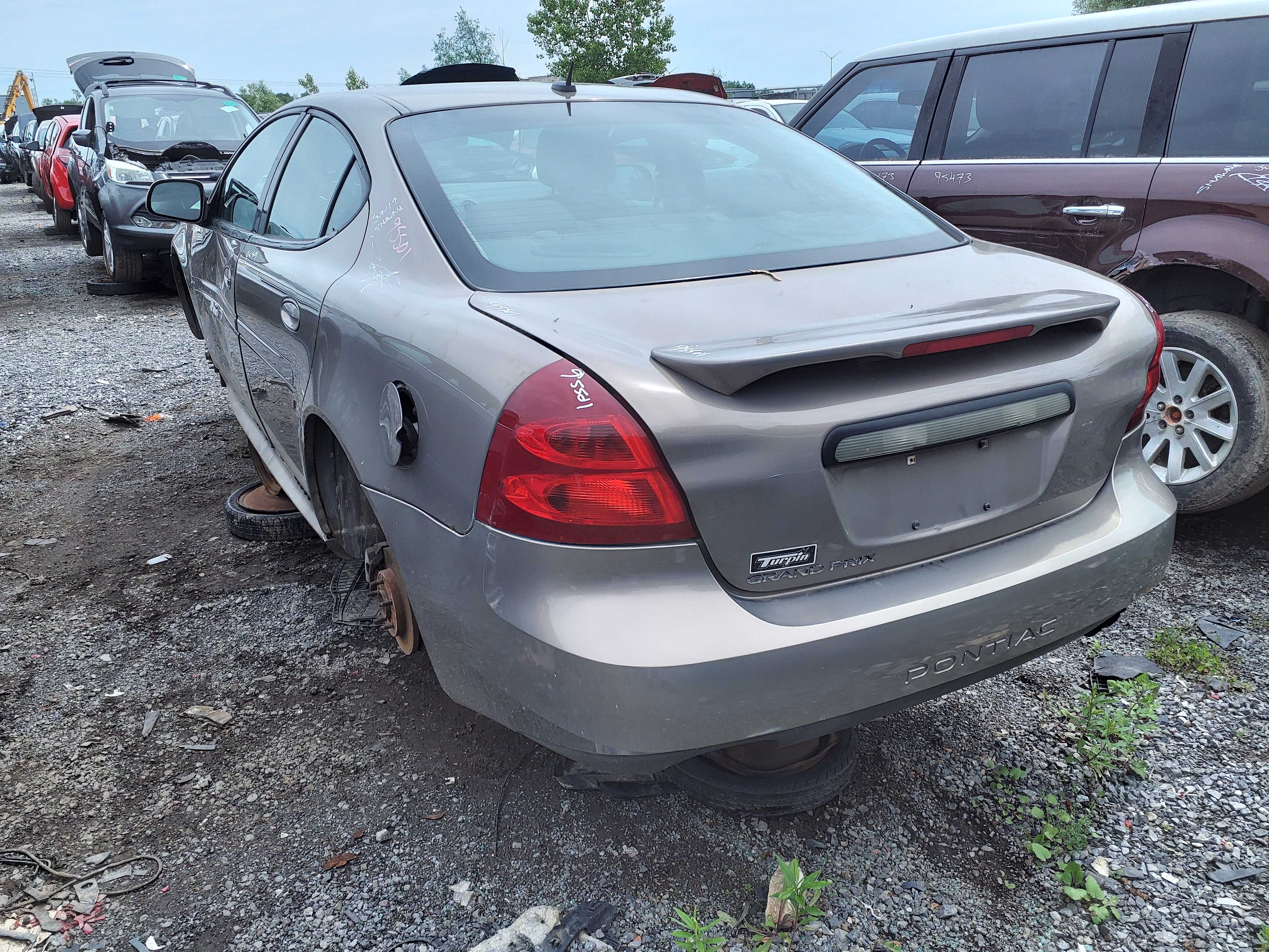 PONTIAC GRAND PRIX 2006