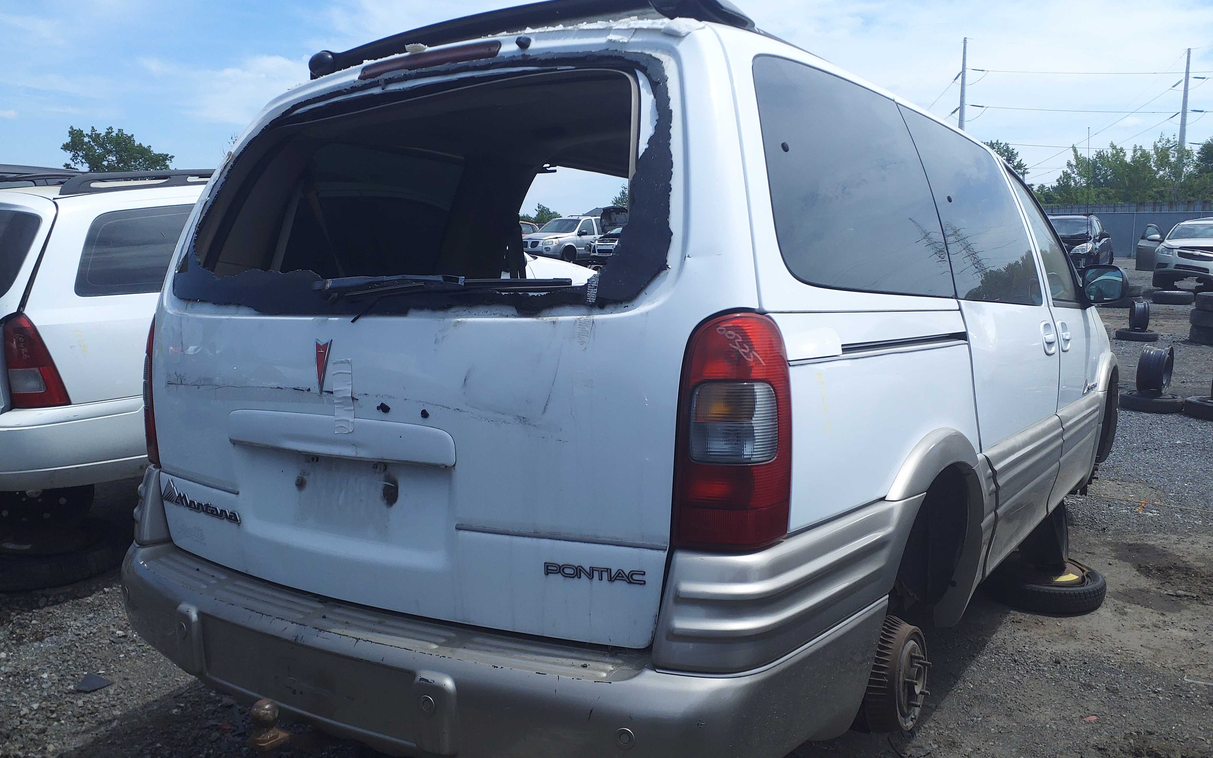 PONTIAC MONTANA 2004