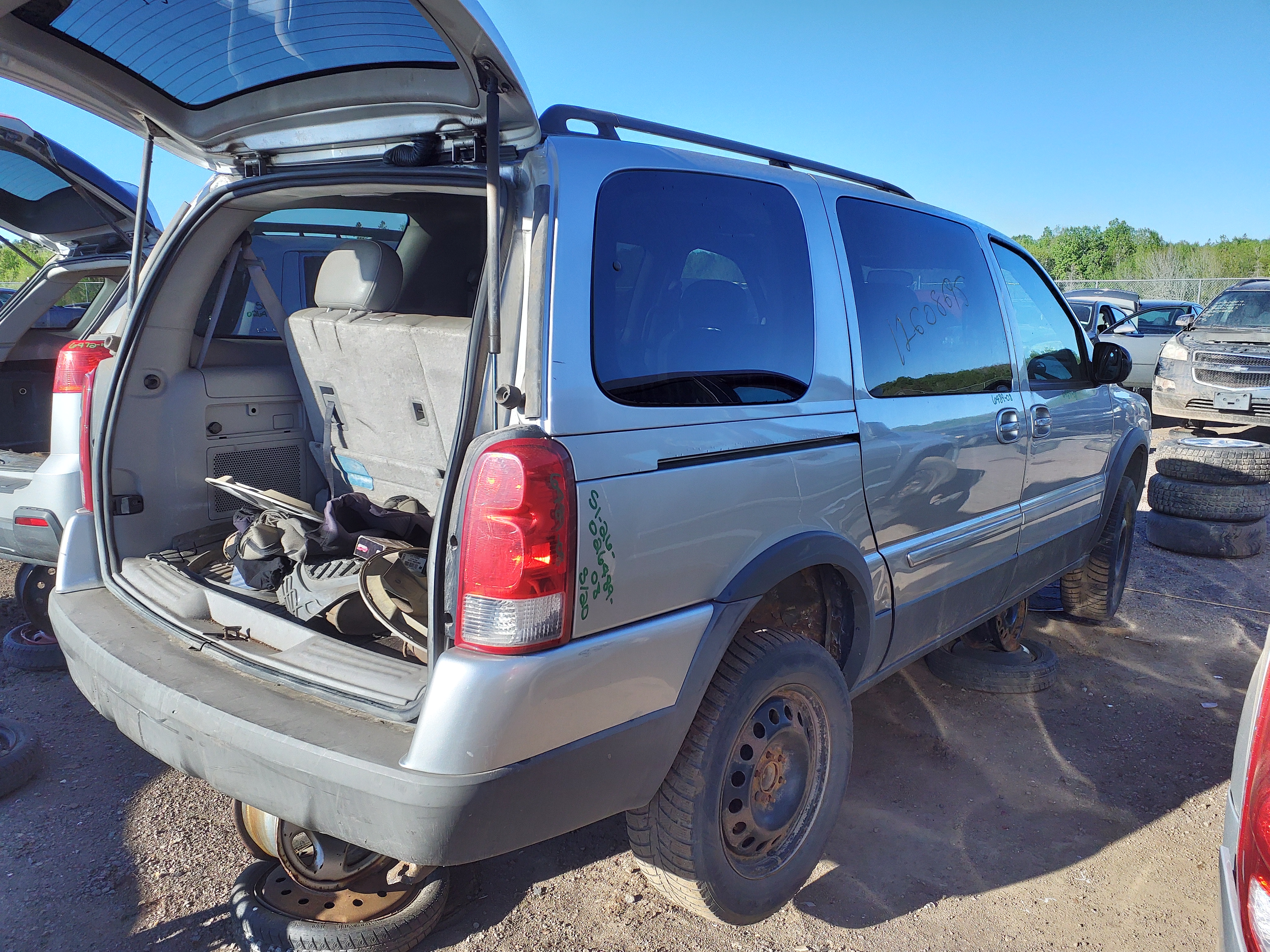 PONTIAC MONTANA 2008