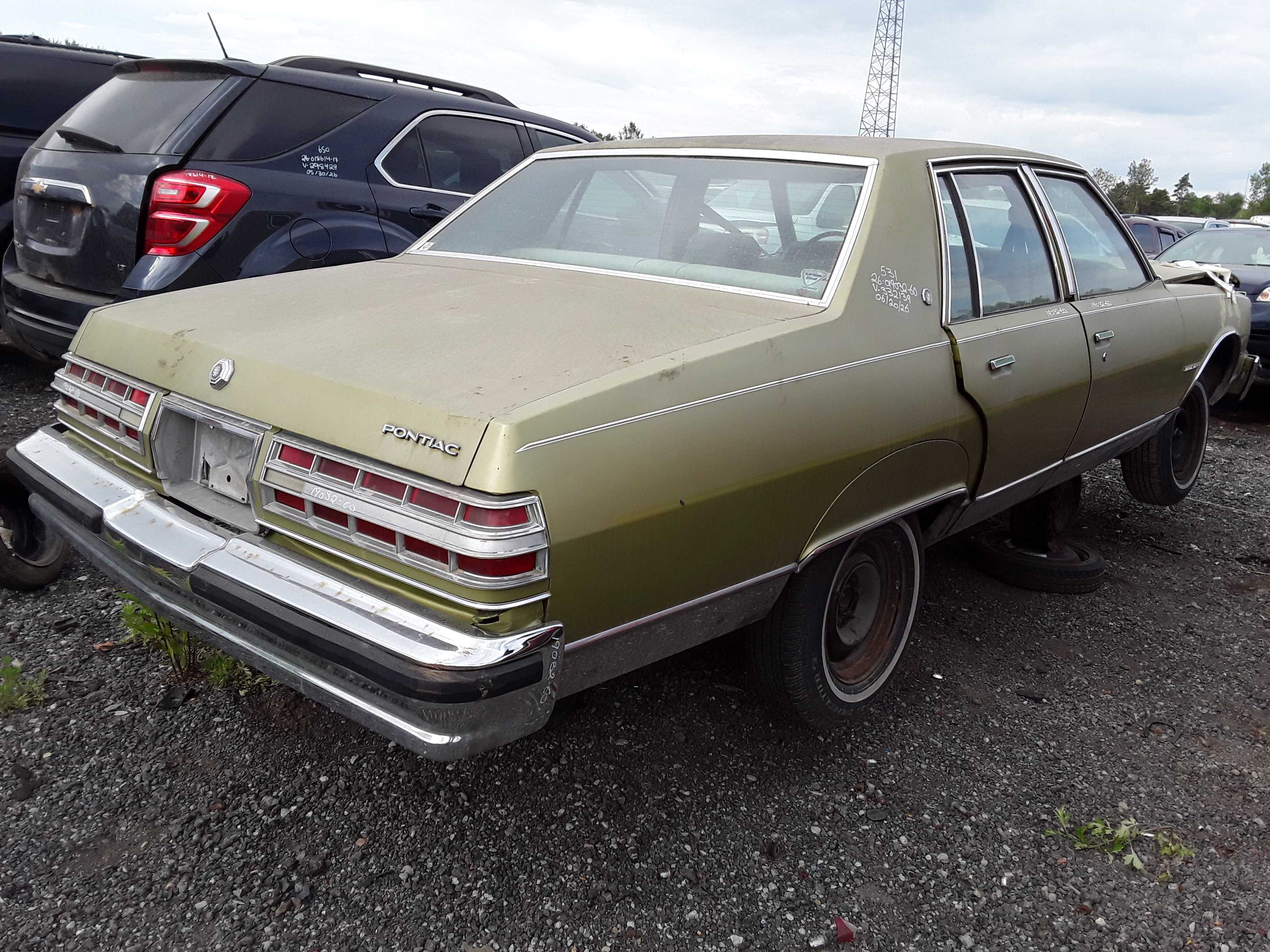 PONTIAC PARISIENNE 1960