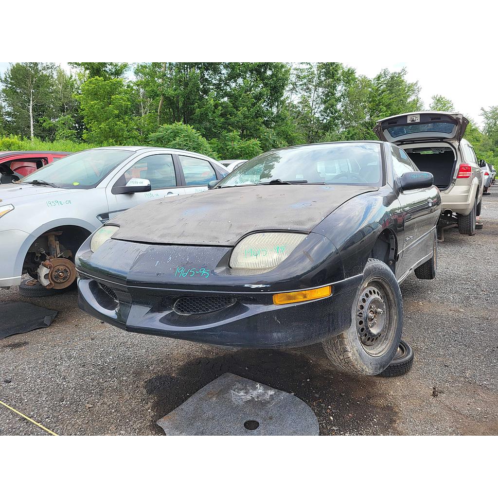 PONTIAC SUNFIRE 1995