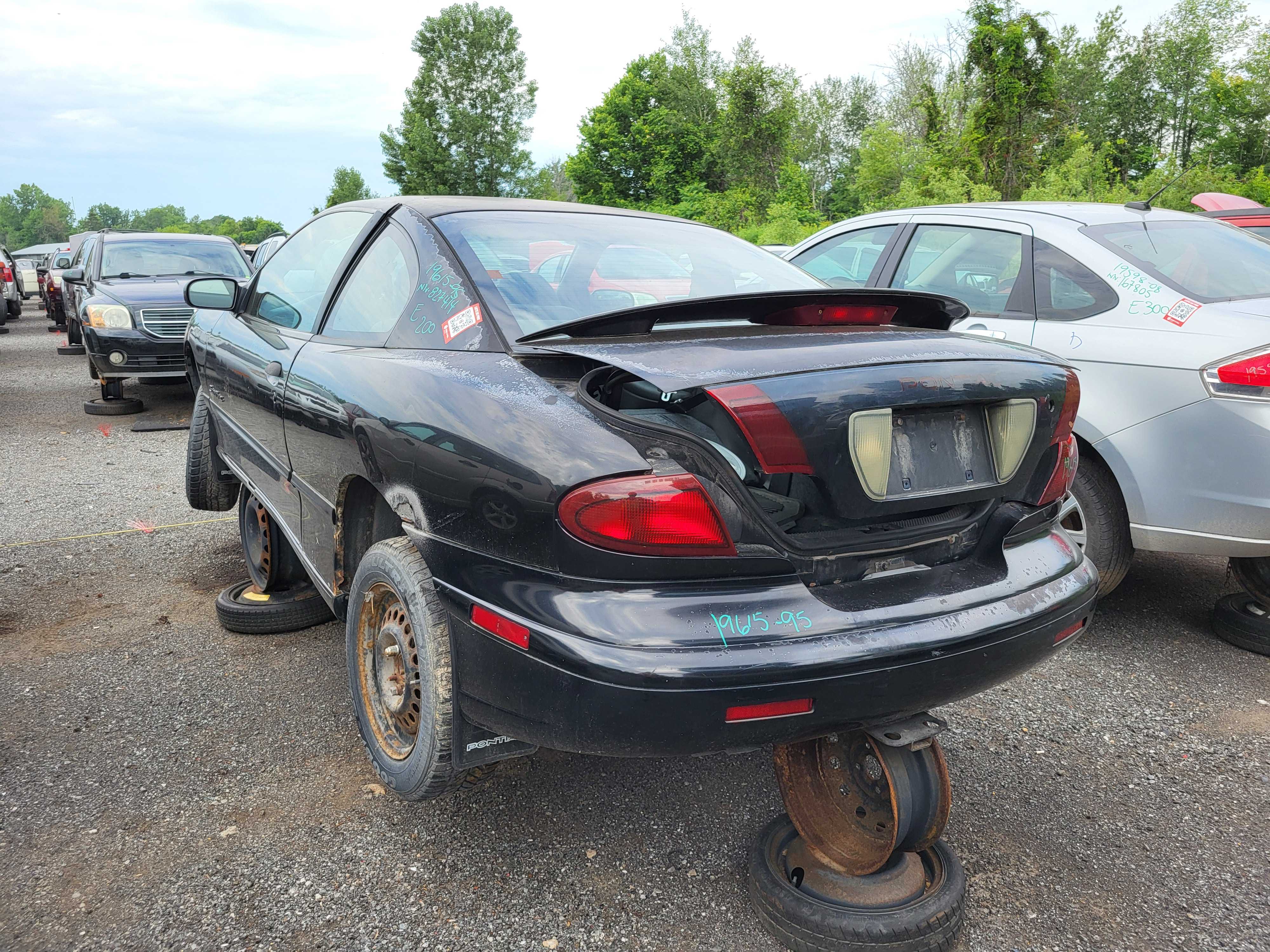 PONTIAC SUNFIRE 1995