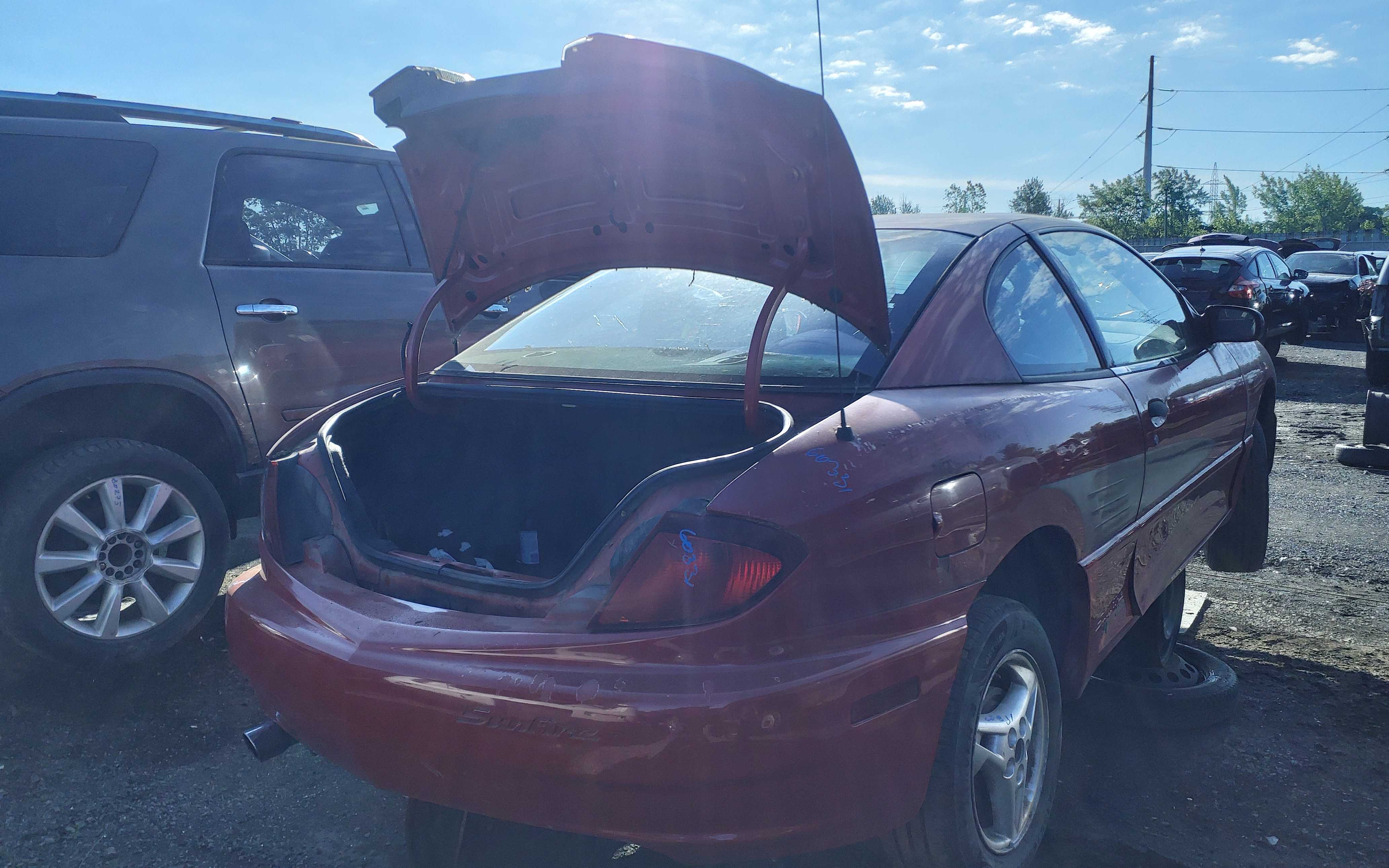 PONTIAC SUNFIRE 2004