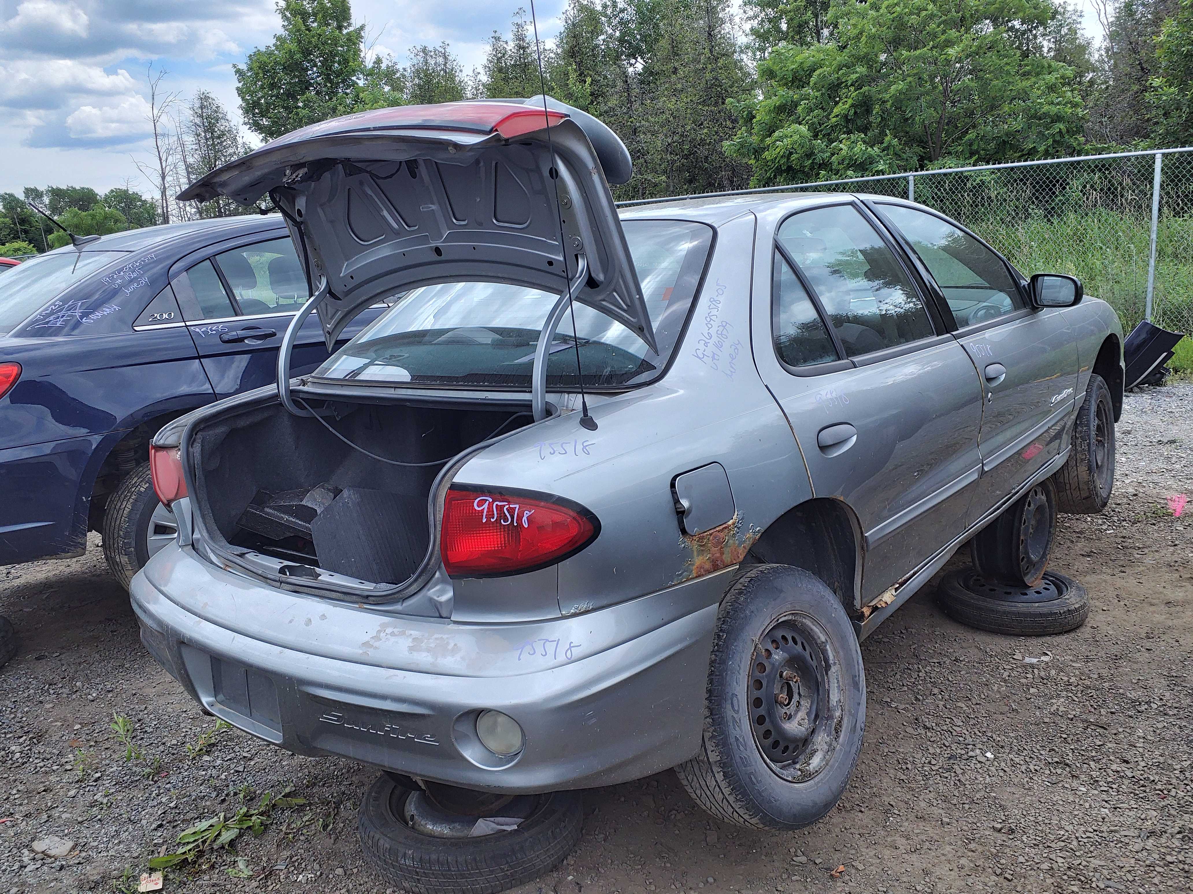 PONTIAC SUNFIRE 2005