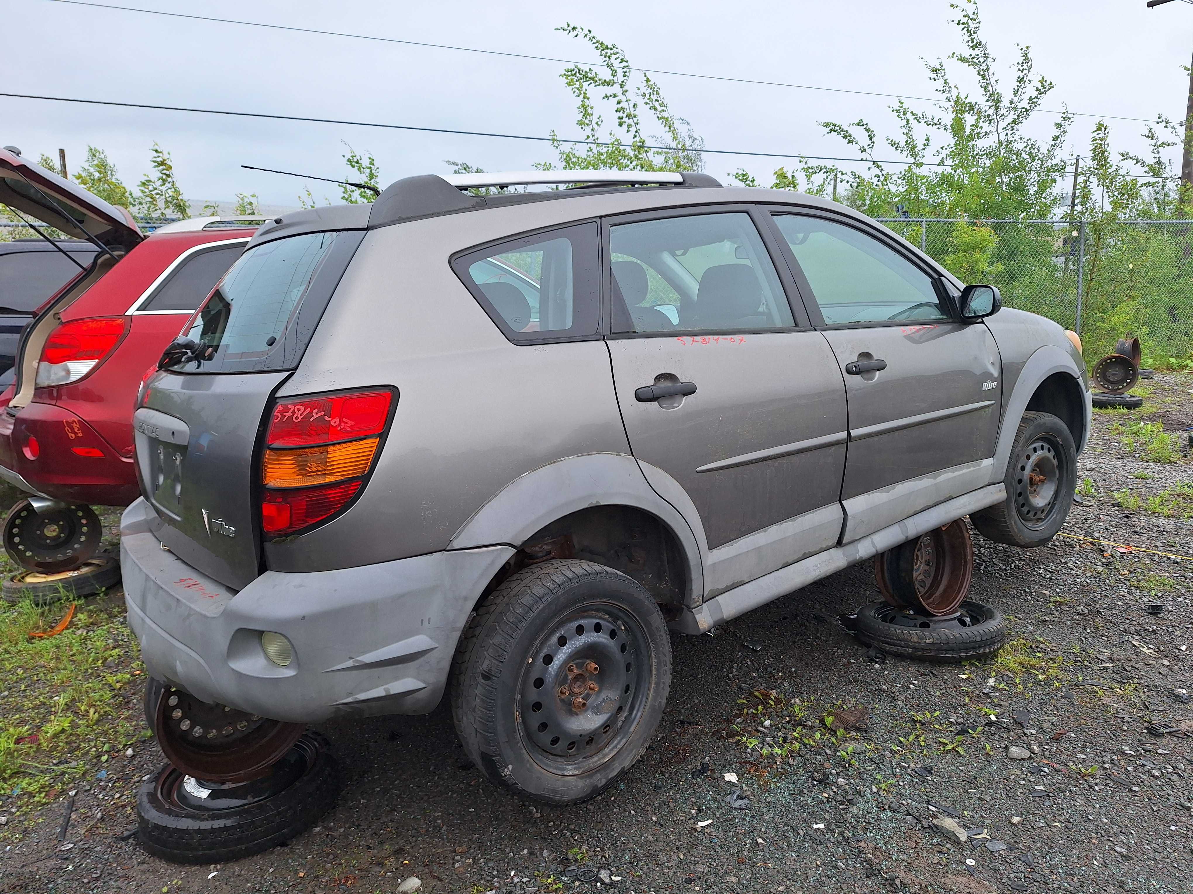 PONTIAC VIBE 2004