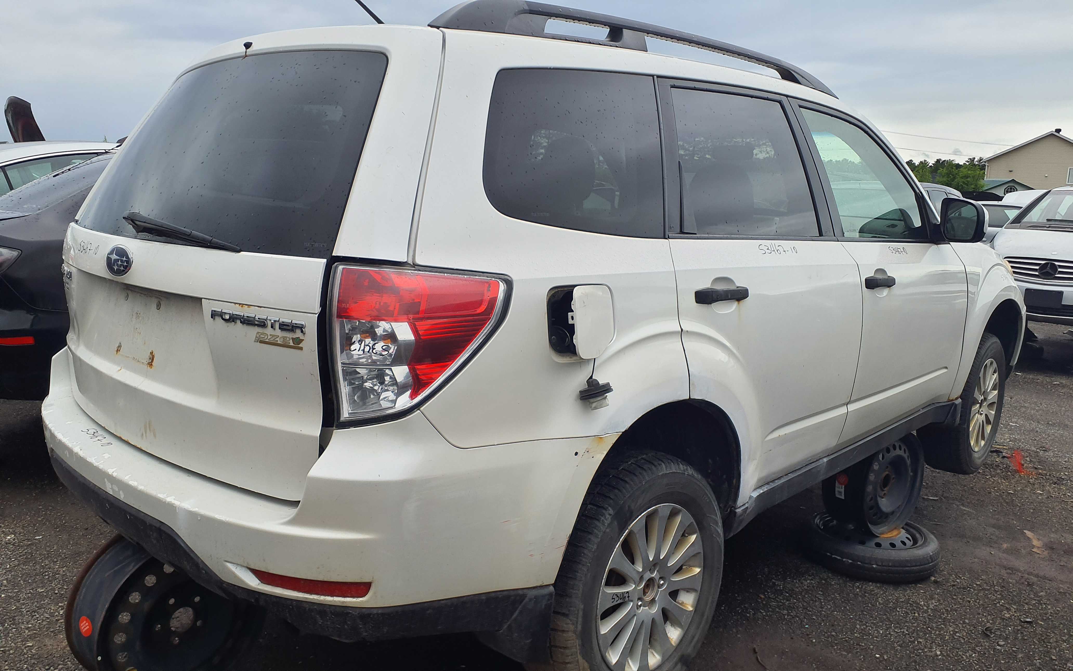 SUBARU FORESTER 2010