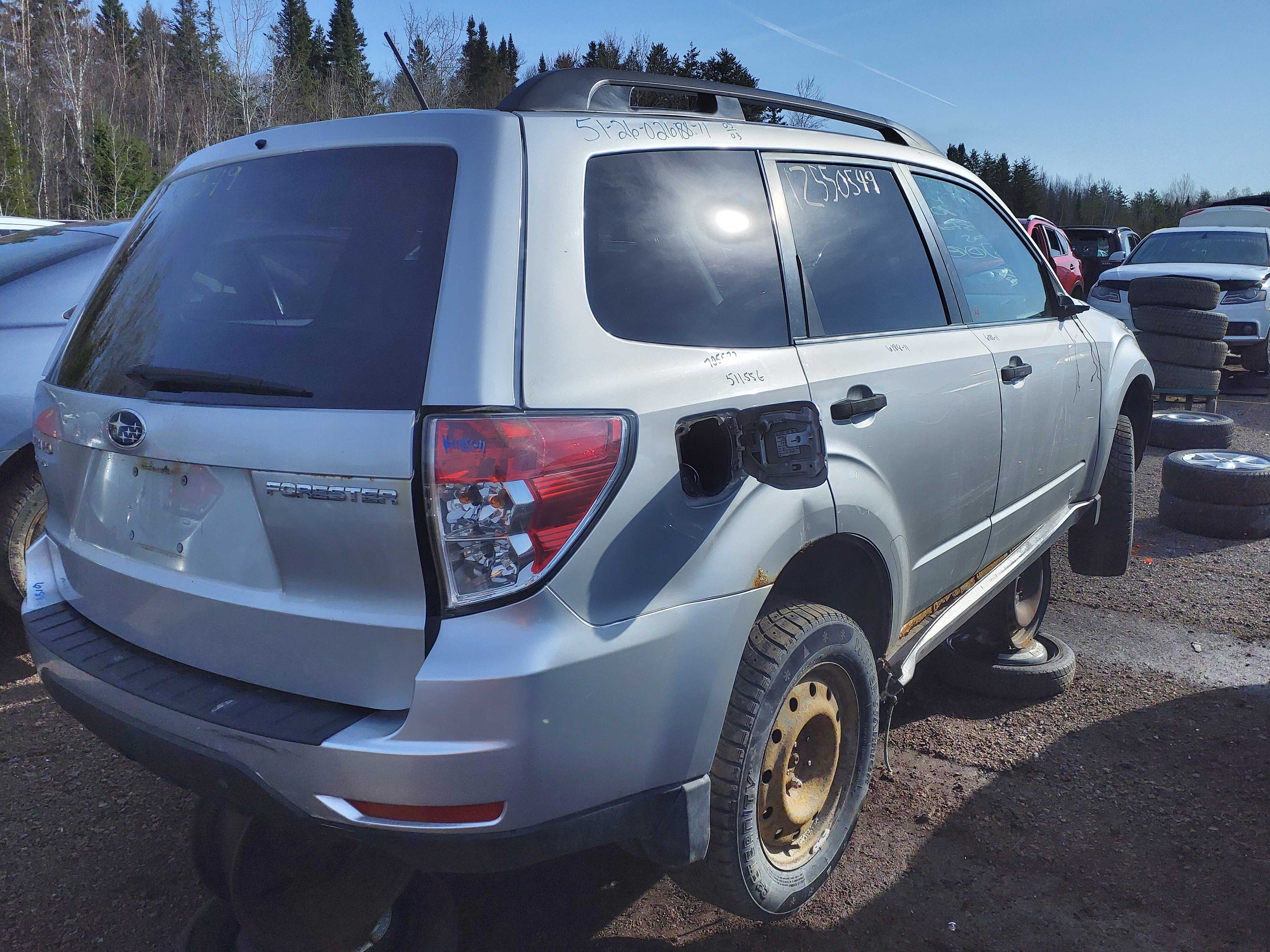 SUBARU FORESTER 2011